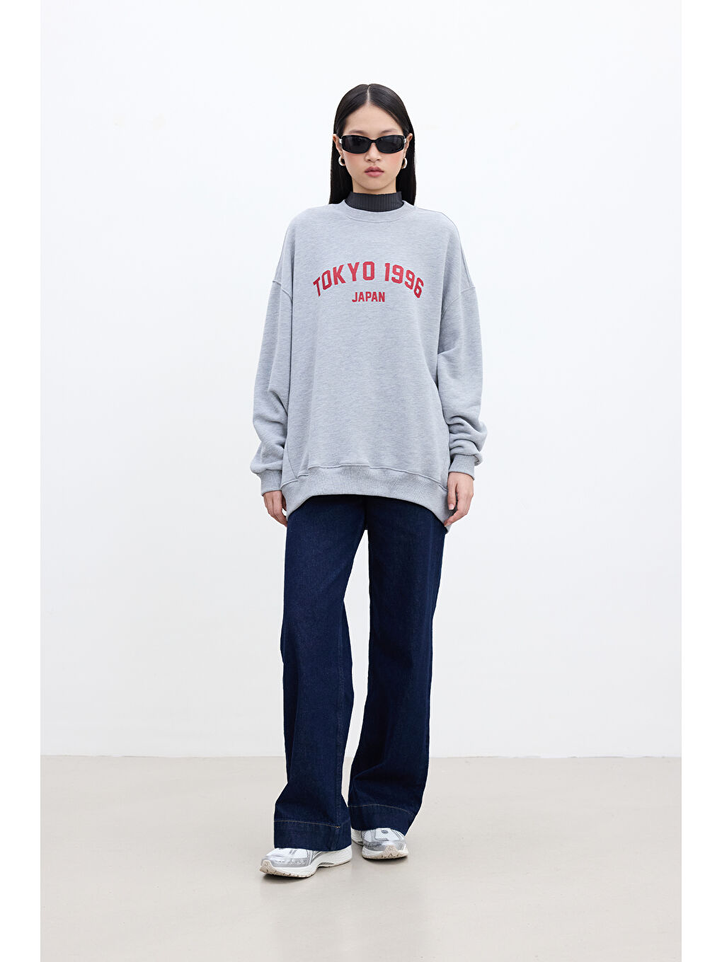 Baskı Detaylı Oversize Sweatshırt Gri Melanj-2