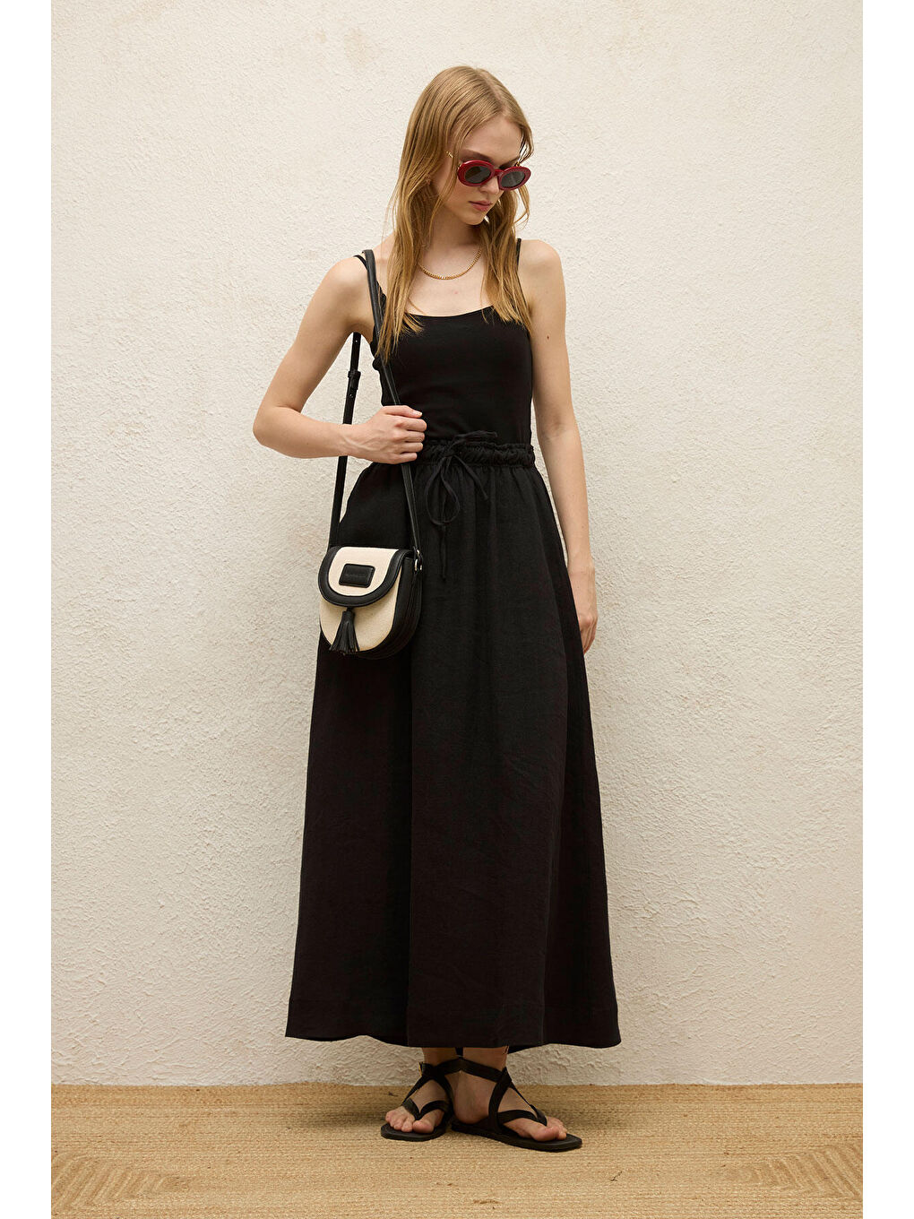 Naturel Kanvas Mini Kapaklı Çanta Siyah-2