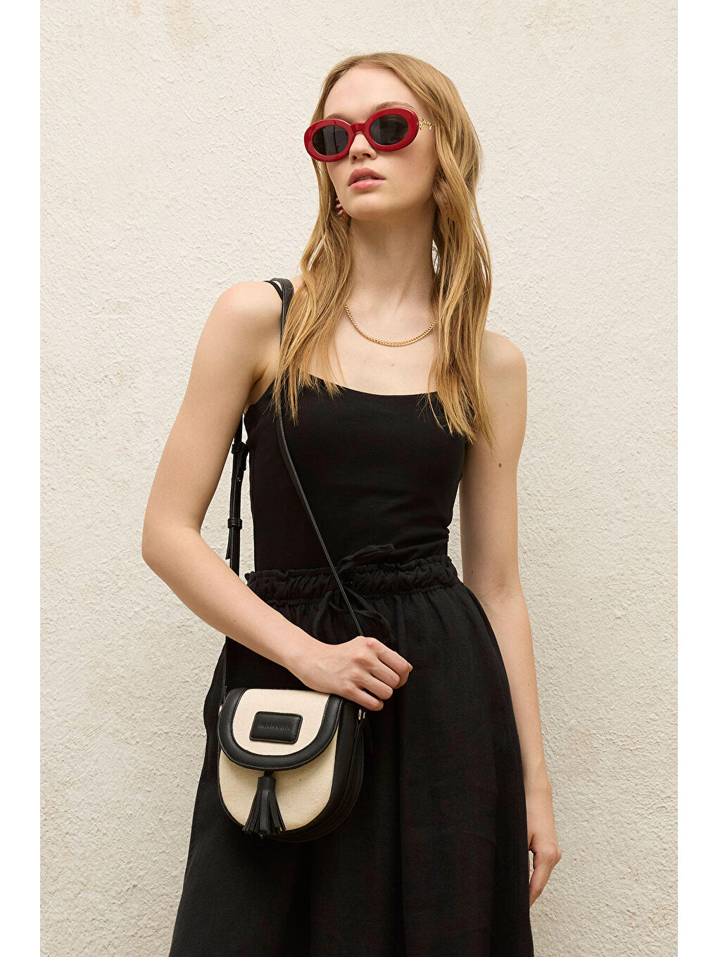 Naturel Kanvas Mini Kapaklı Çanta Siyah-3