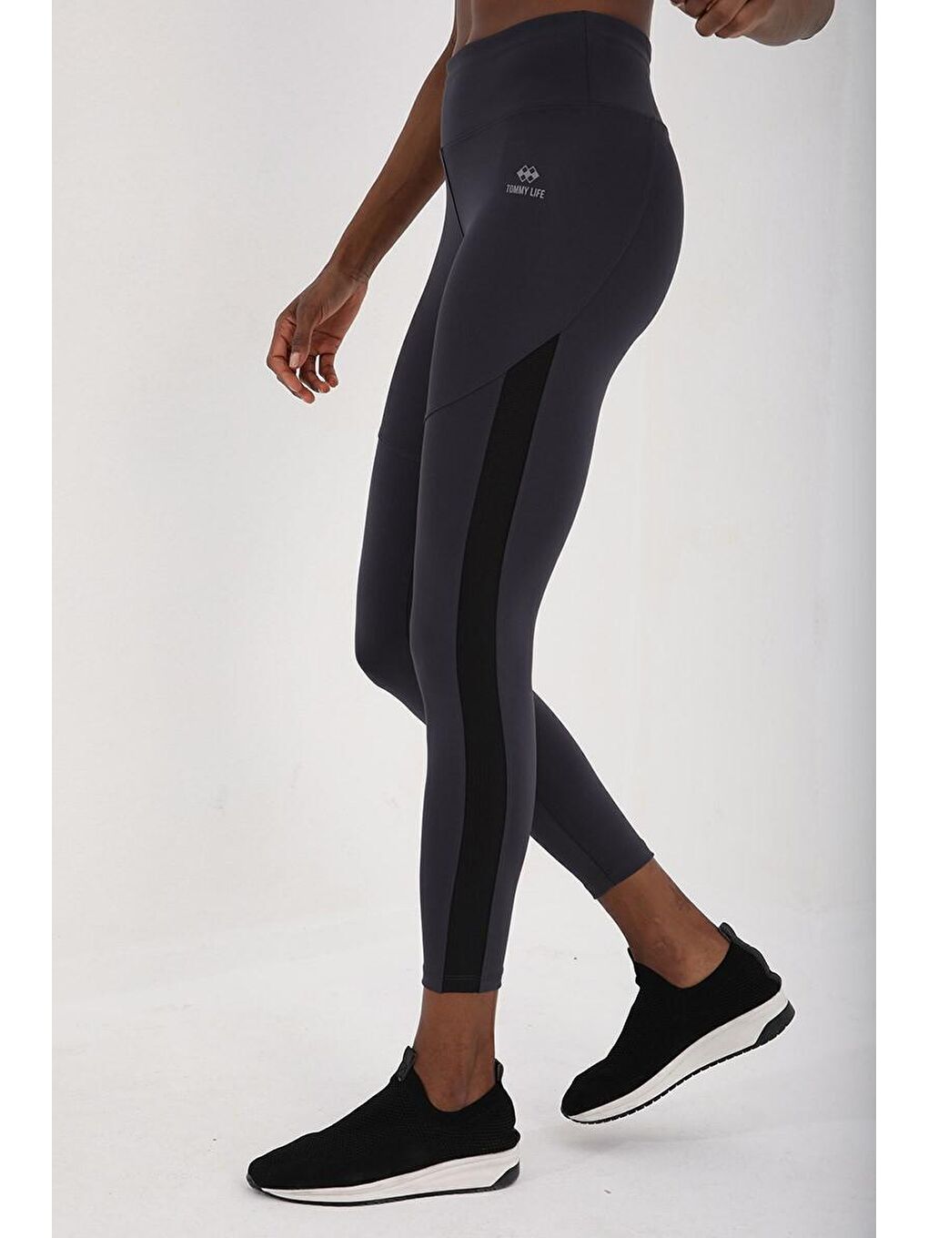 Antrasit Yüksek Bel Toparlayıcı Şerit Detaylı Slim Fit Dar Paça Kadın Tayt - 94542-4