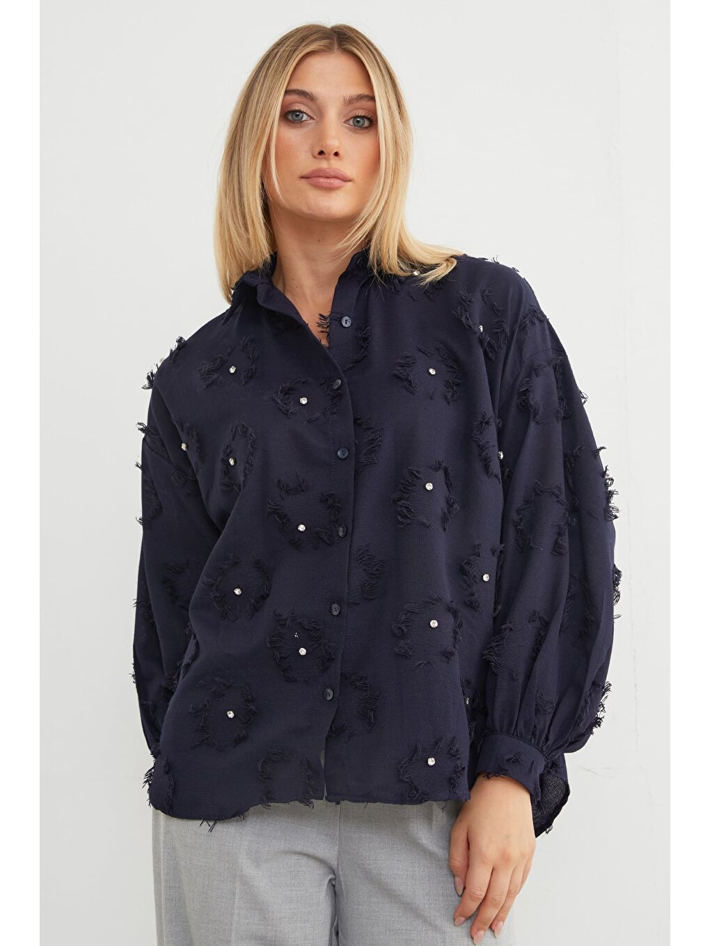 Lacivert Taş işlemeli Püsküllü Arkası Uzun Salaş Gömlek-2