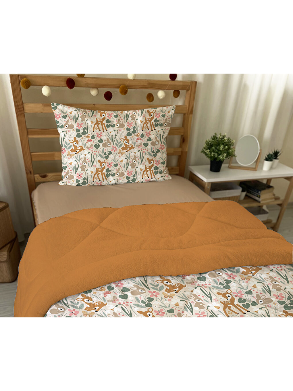 Karışık Minik Geyikler Desenli Tek Kişilik Yorgan Uyku Seti 160x220 cm-3