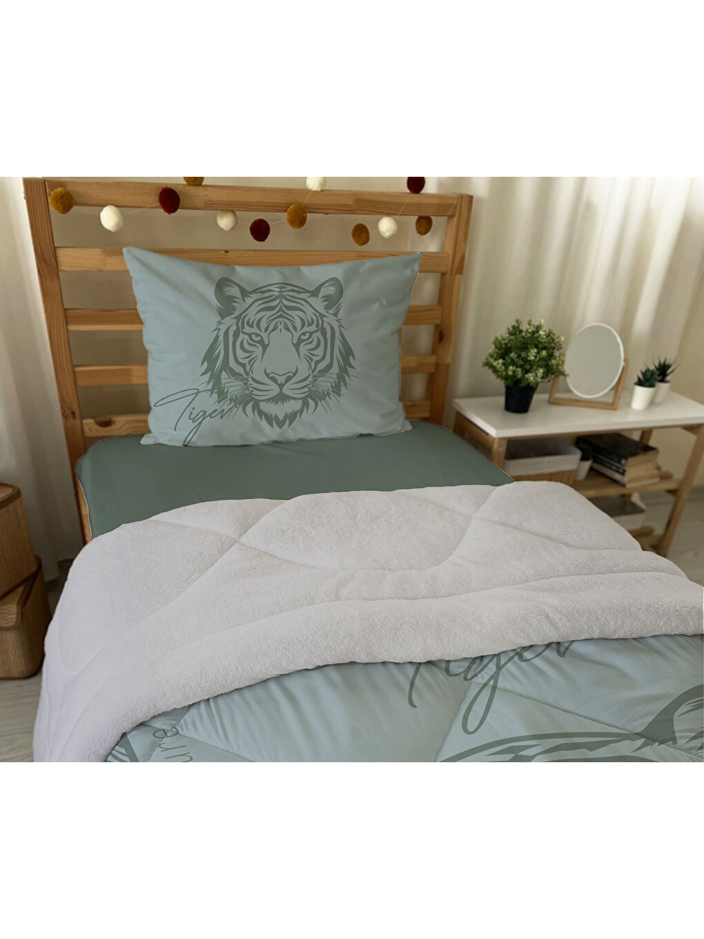 Yeşil Aslan Desenli Tek Kişilik 160x220 Cm Wellsoft Çift Taraflı Silikon Yorgan Ve Uyku Seti-3