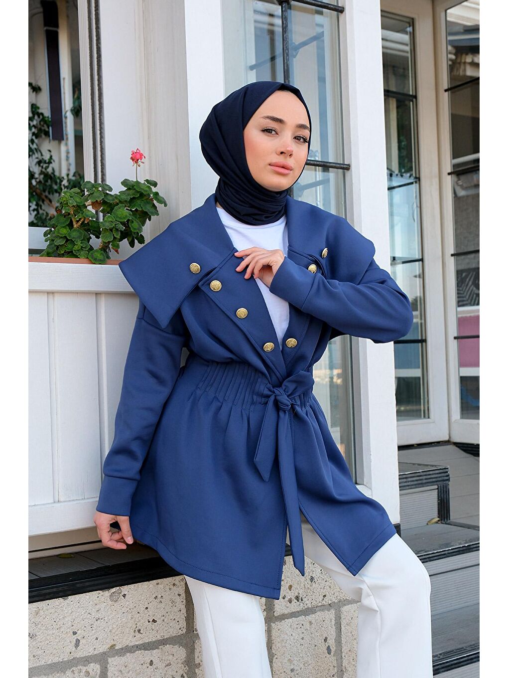Gemici Yaka Bel Büzgülü Ceket Lacivert-3