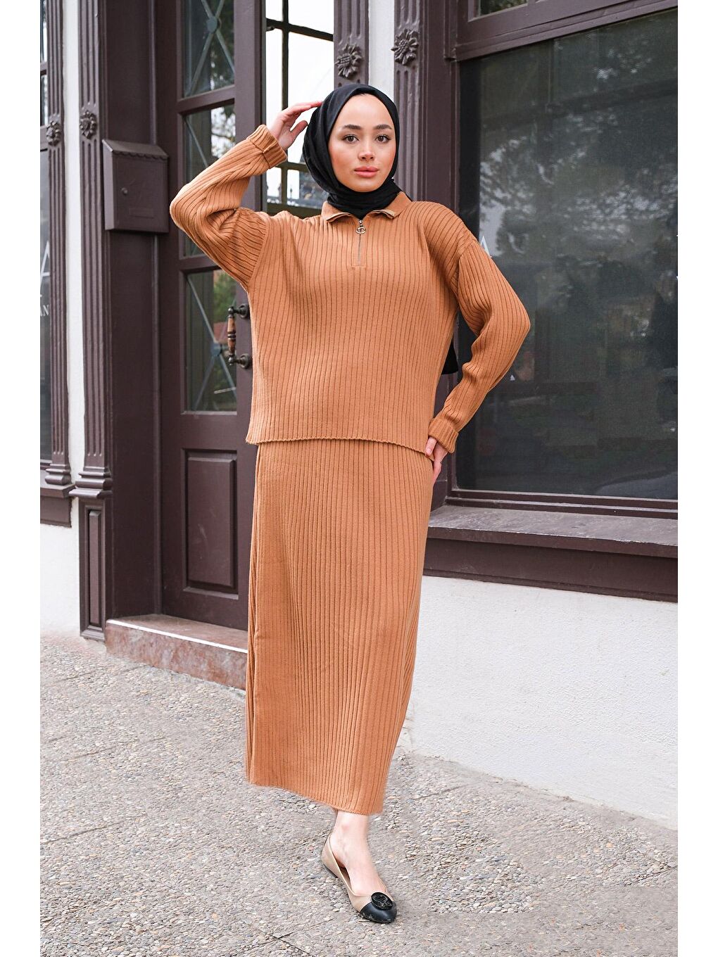 Bej Önden Fermuarlı Etekli İkili Takım Vizon-1