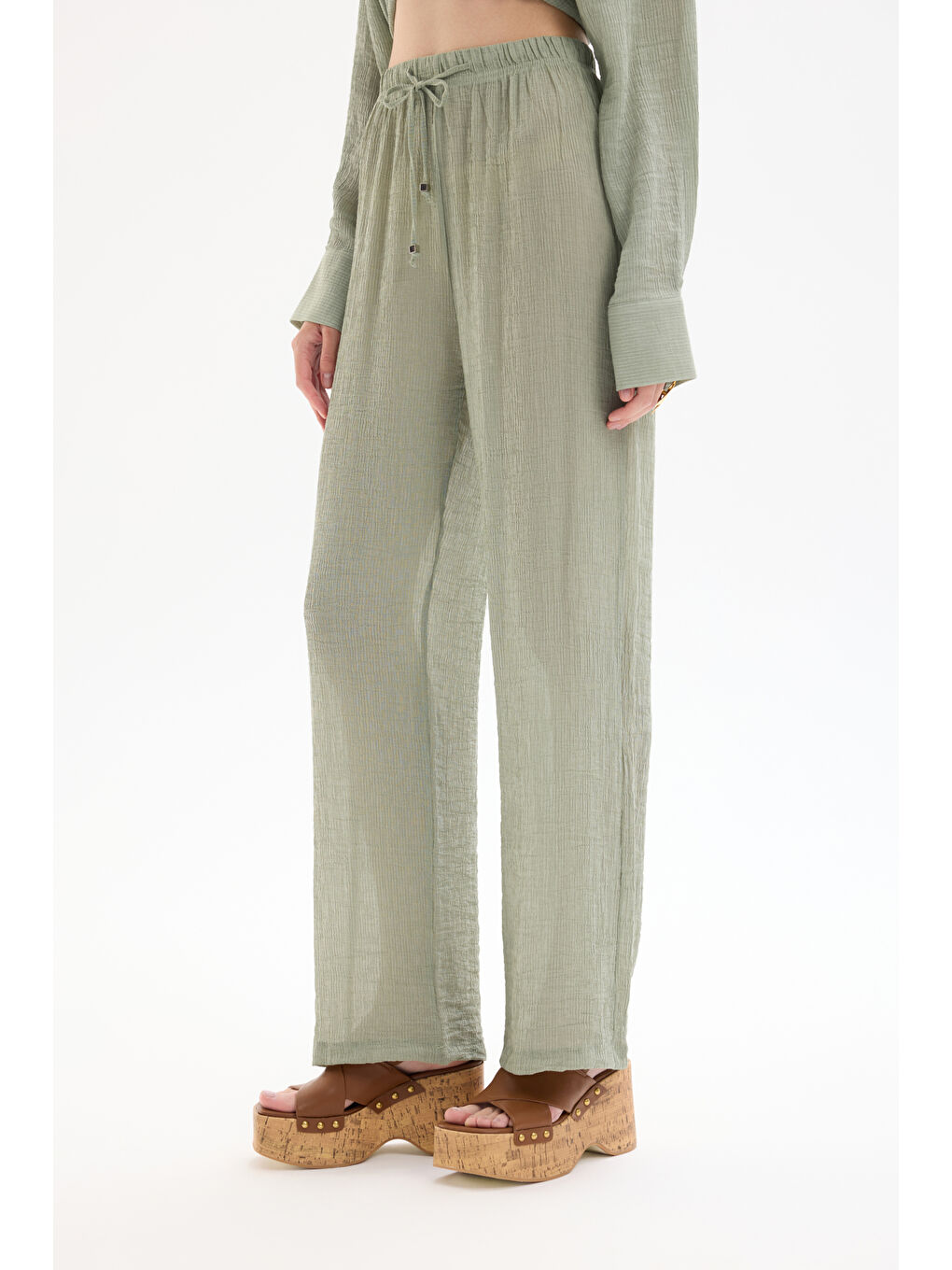 Lastikli Bel Dokulu Pantolon Haki-2