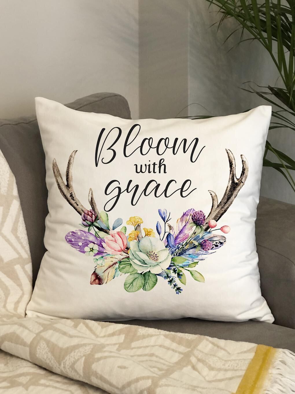 Beyaz Kadife Doku Çift Taraf Baskılı Bahar Desenleri 43x43 cm Tekli Kırlent Kılıfı-2