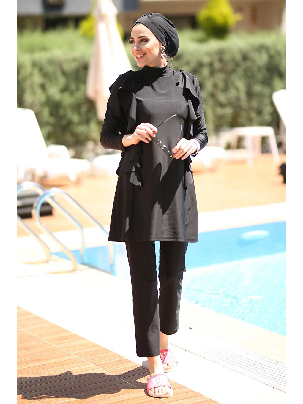 Likralı Tam Kapalı Tesettür Mayo Yanı Fırfırlı R033 Seda Siyah-6