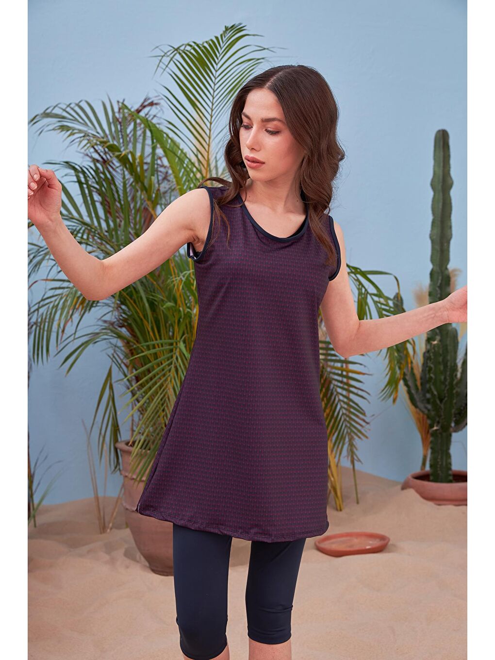 Lacivert Sıfır Kol Yarı Kapalı Mayo 720-130-1