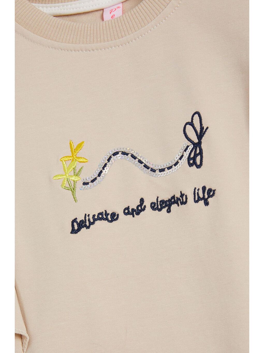 Bej Kelebek Nakışlı Volanlı Kız Çocuk Sweatshirt 16402-2