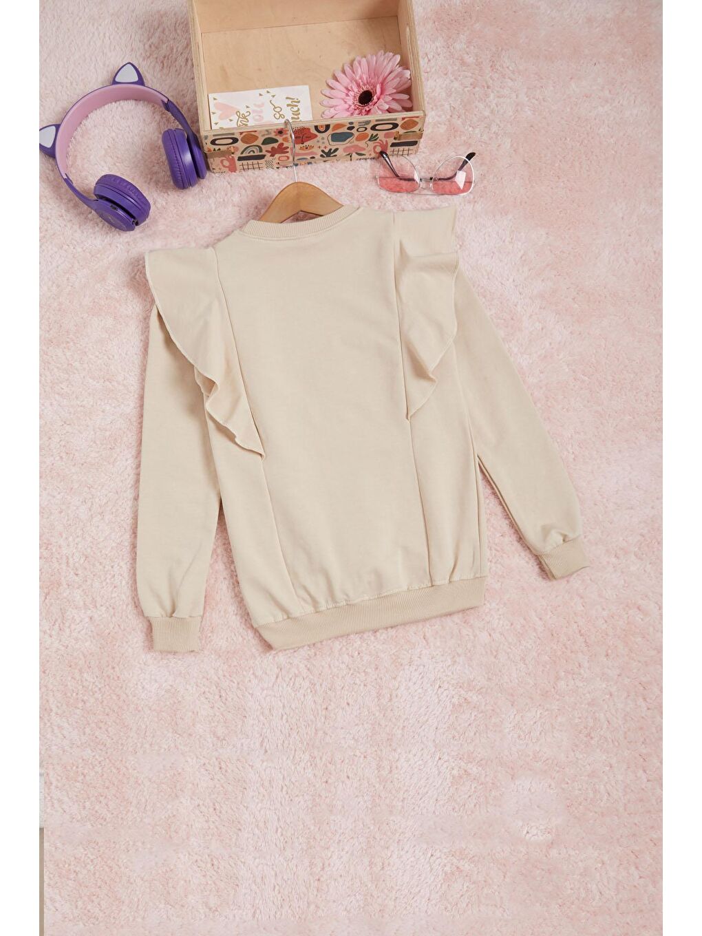 Bej Kelebek Nakışlı Volanlı Kız Çocuk Sweatshirt 16402-3