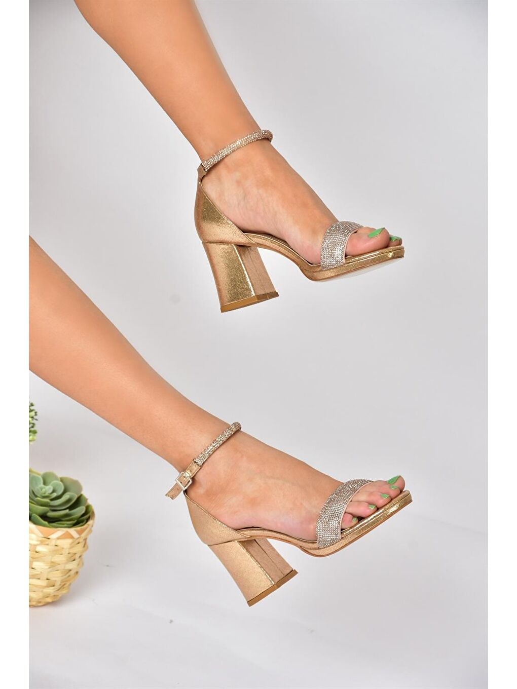 Sarı M348271114 Bronz Suni Deri Kalın Topuklu Kadın Abiye Ayakkabı-2