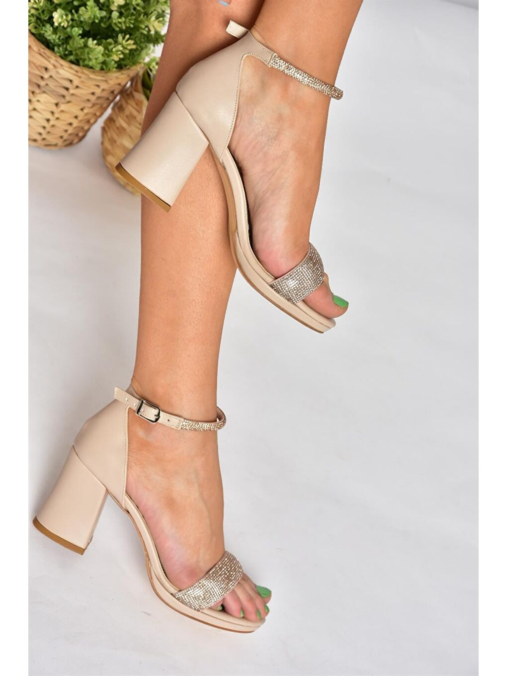 Bej M348271109 Ten Kalın Topuklu Kadın Abiye Ayakkabı