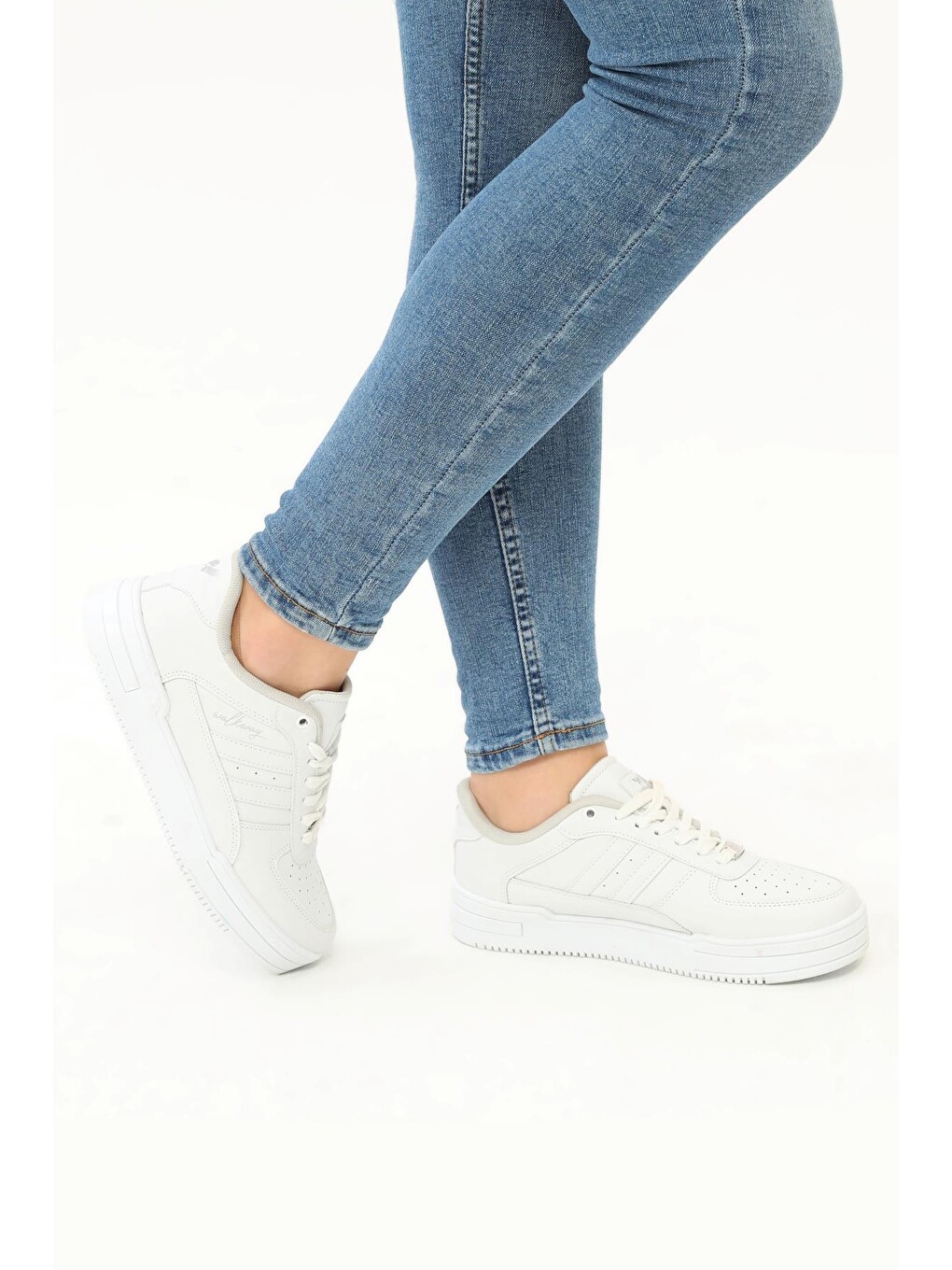 Sandy Beyaz Unisex Tek Renk Sneaker-1