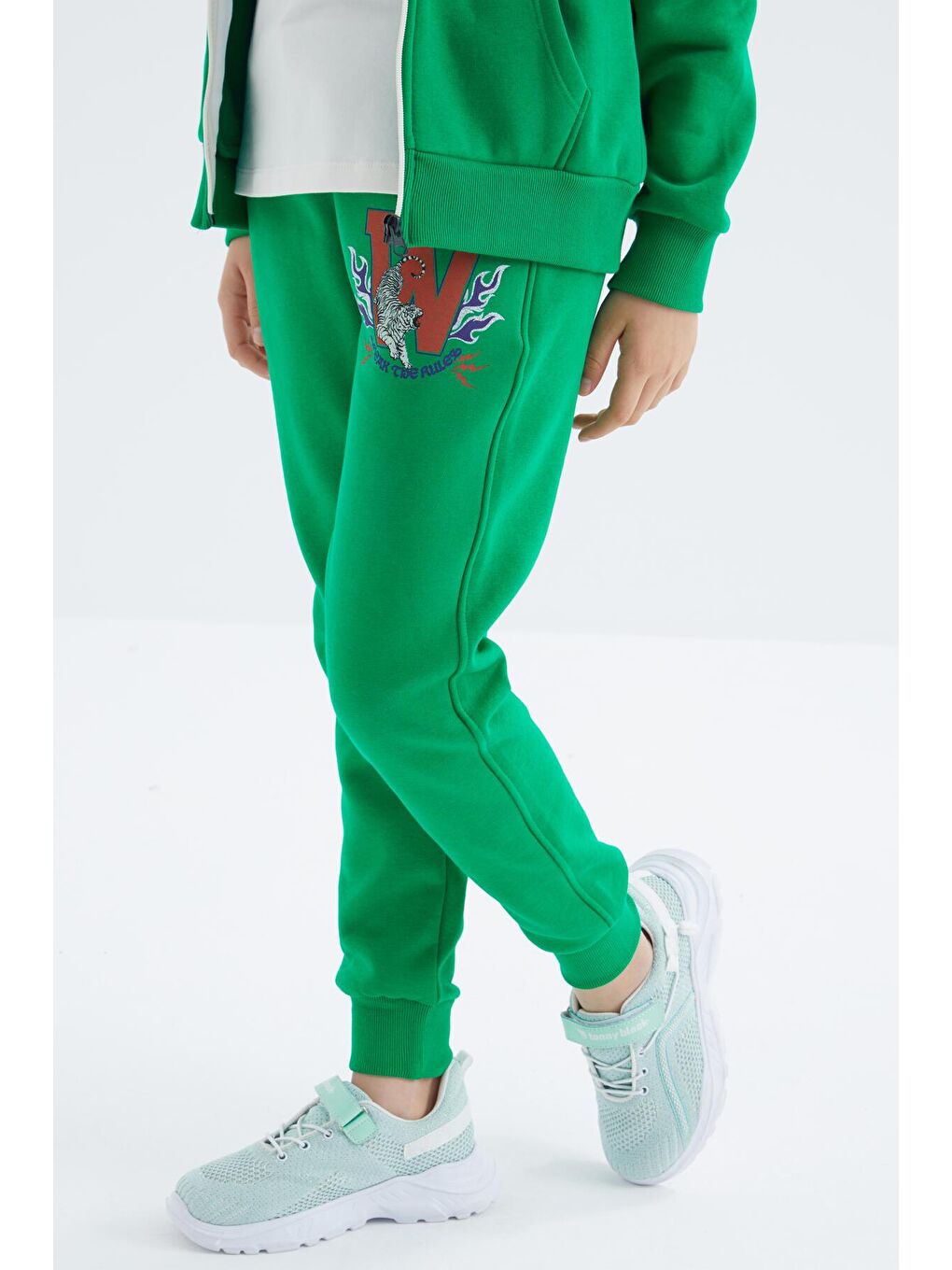 Yeşil Sırt Desen Detaylı Kapüşonlu Oversize Kız Çocuk Eşofman Takım - 75100-1