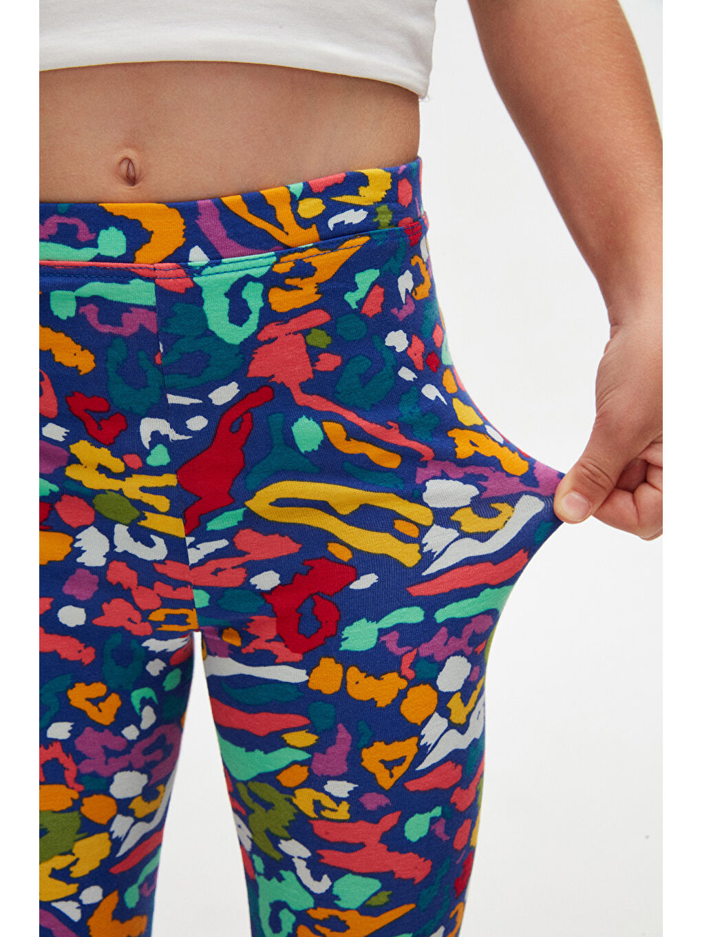 Karışık Kız Çocuk Abstract Leopard Desen Kapri-2