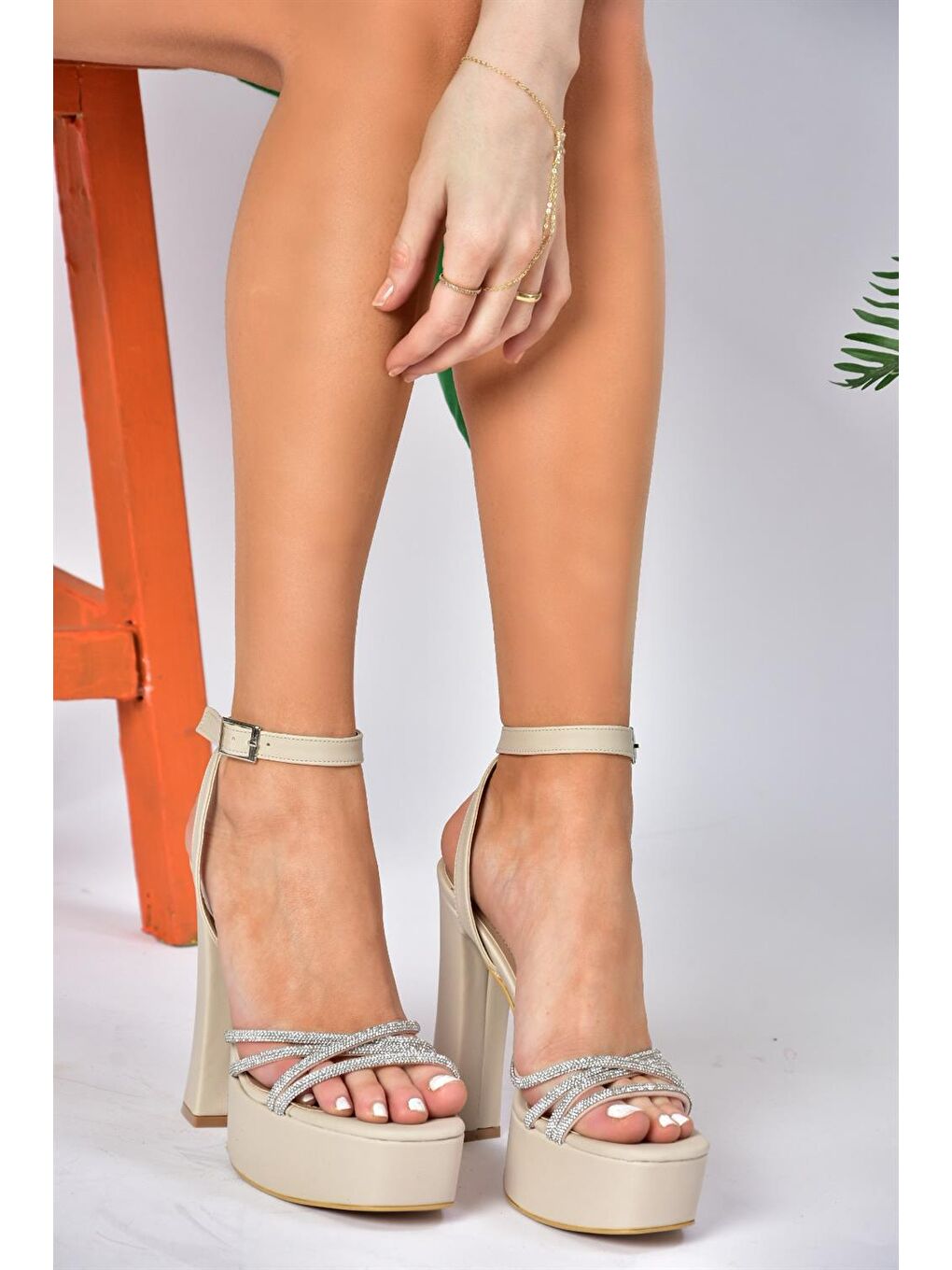 P404560404 Bej Kumaş Platform Topuklu Kadın Abiye Ayakkabı-1