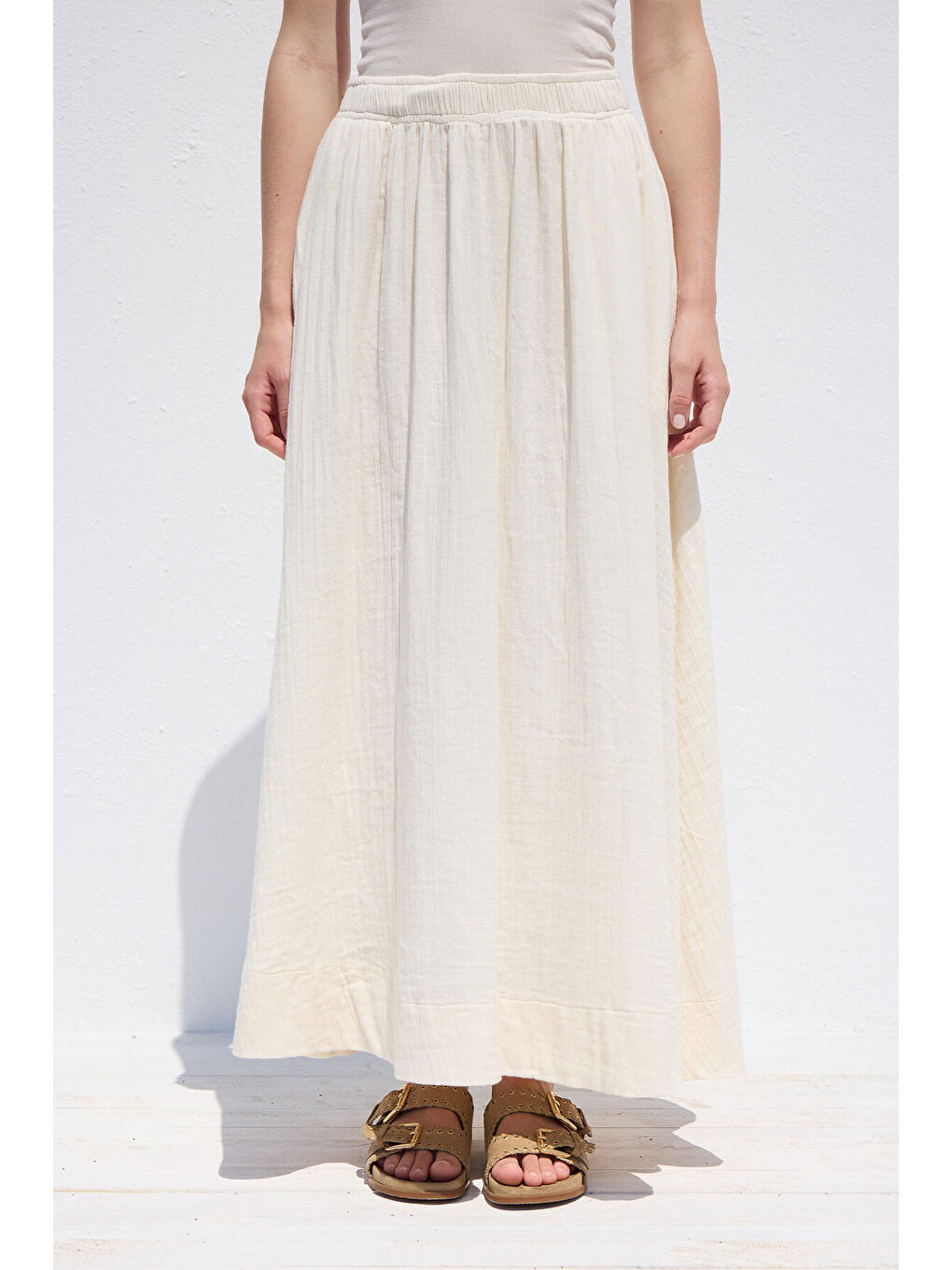 Geniş Kesim Müslin Etek Ekru-4