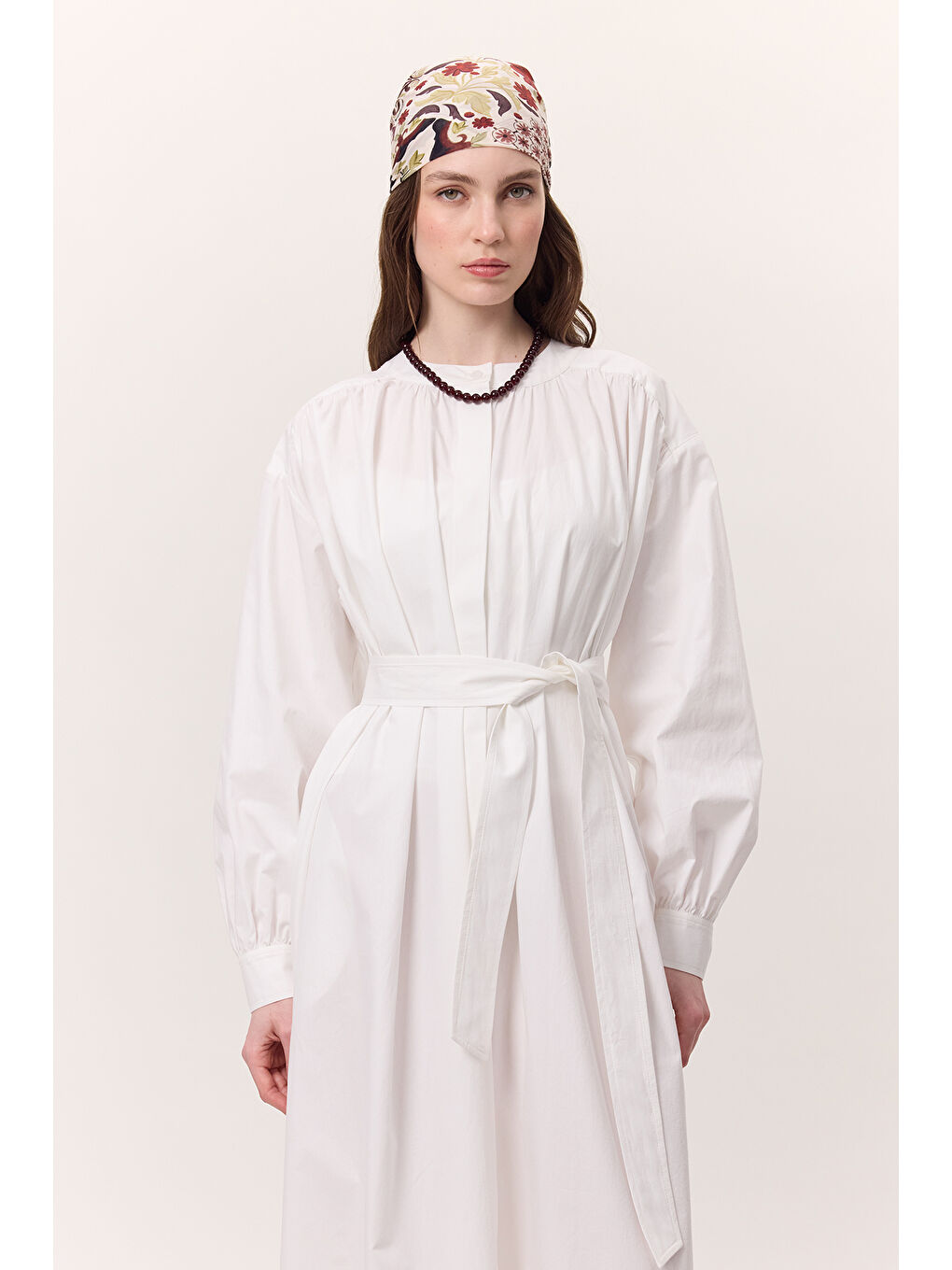 Büzgü Detaylı Geniş Gömlek Elbise Ekru-5