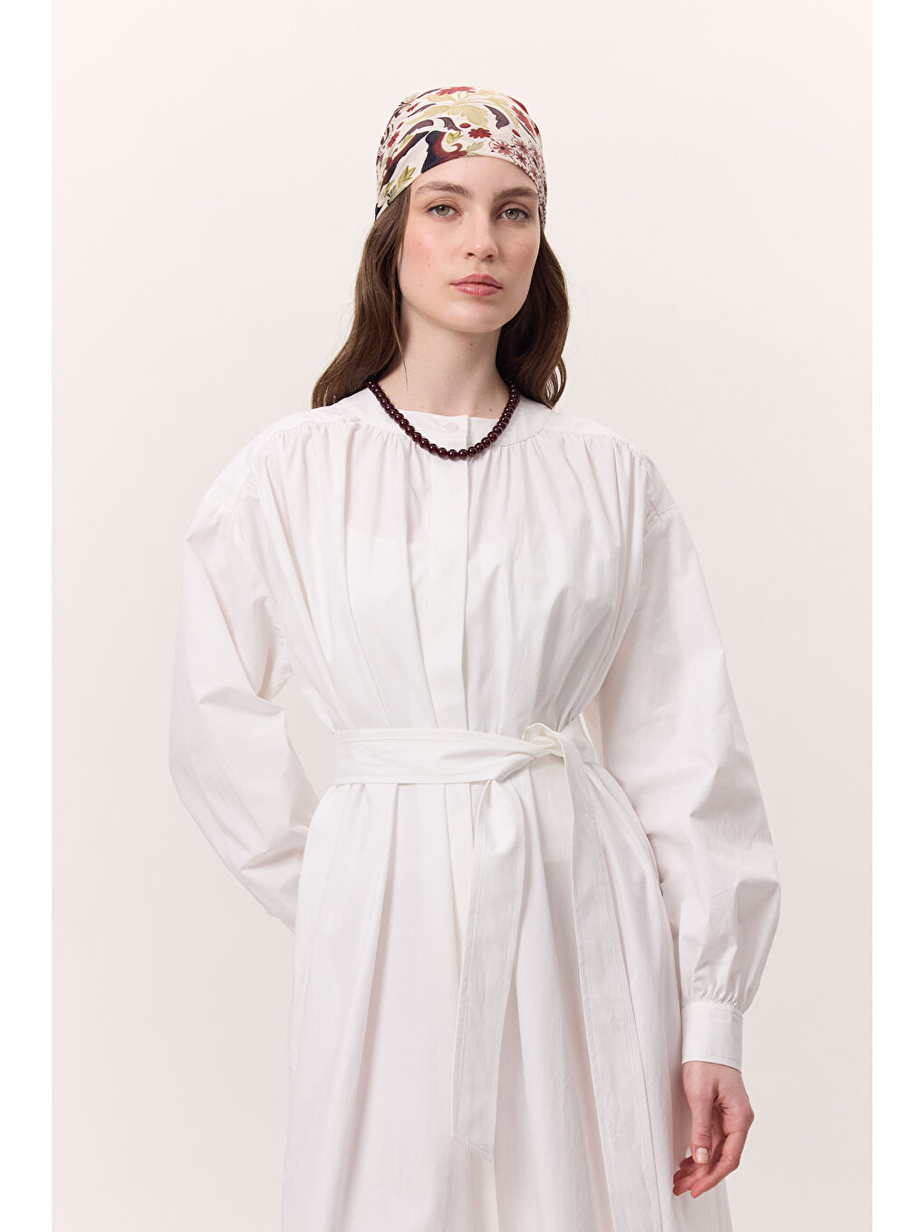 Büzgü Detaylı Geniş Gömlek Elbise Ekru-6