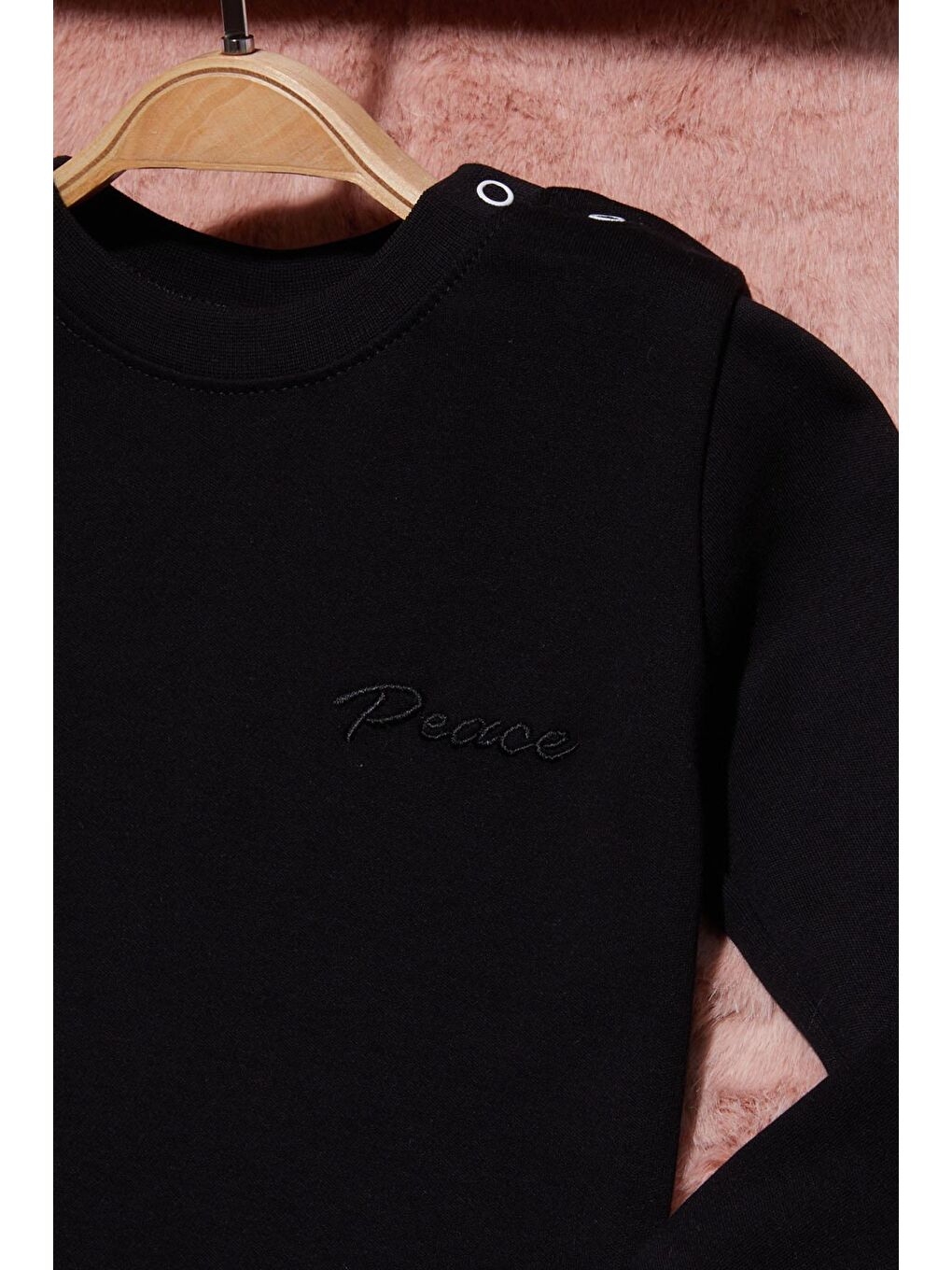 Siyah Yazı Nakışlı Kız Çocuk Çıtçıtlı Sweatshirt 16420-1