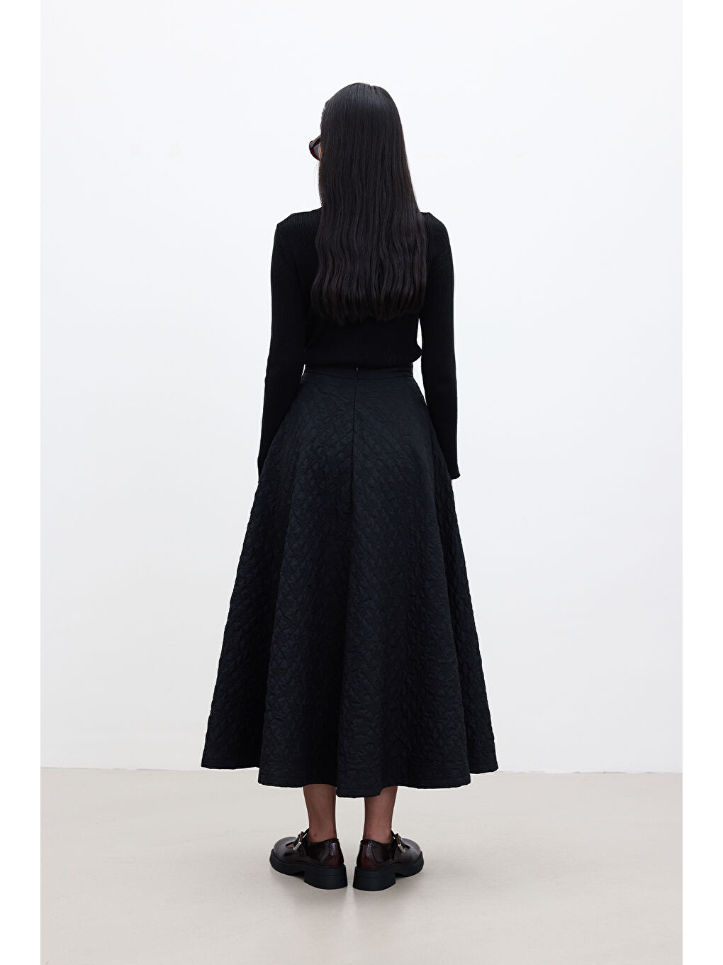 Kapitone Geniş Etek Siyah-7