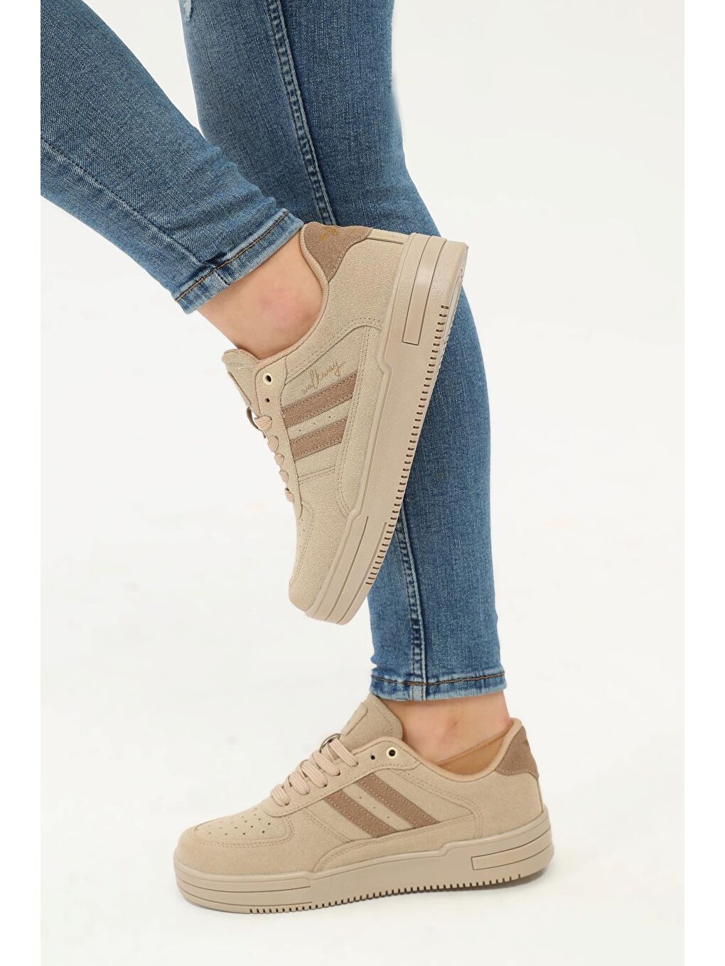 Bej Sandy Kum Tek Renk Sneaker