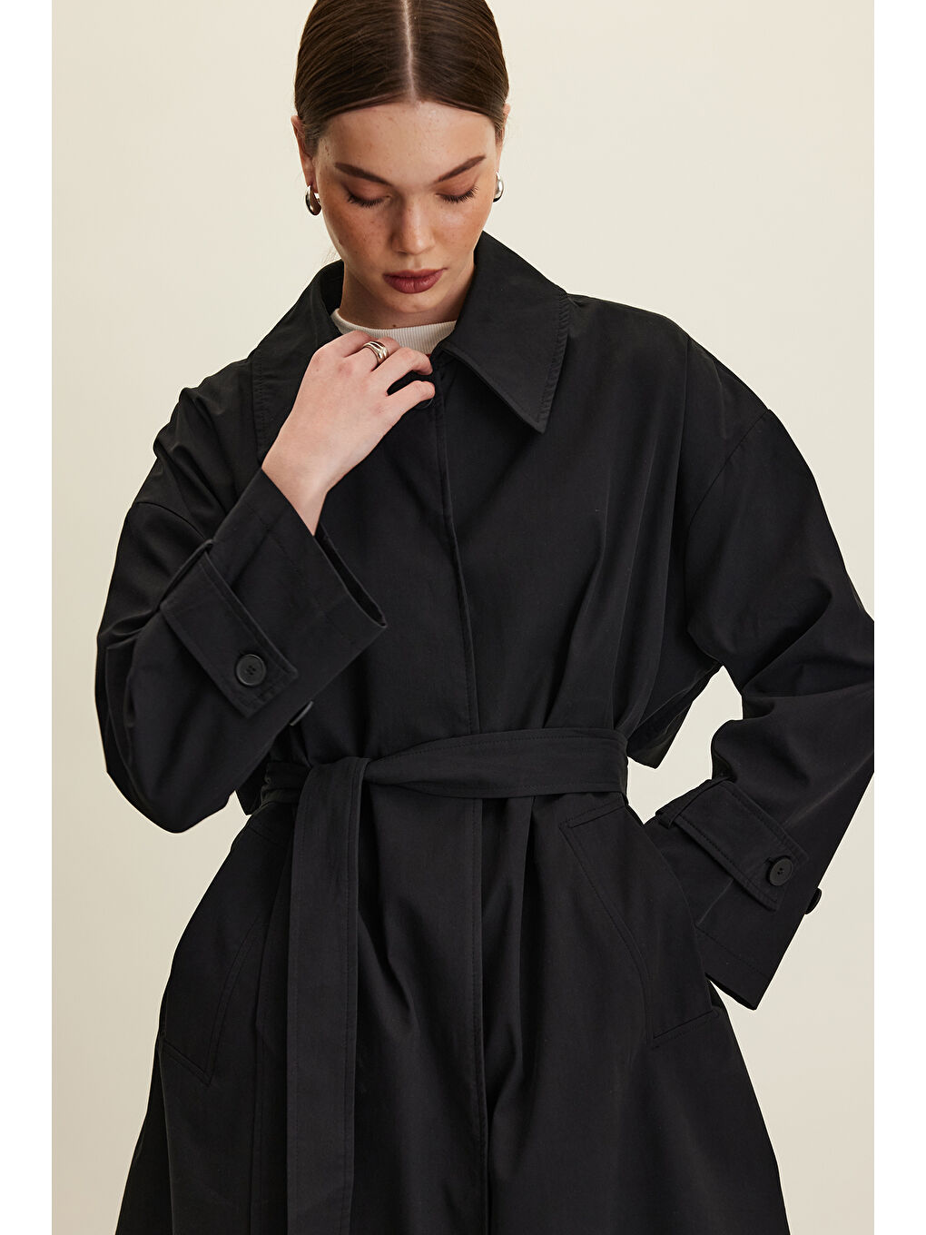 Kemerli Oversize Gabardin Trençkot Siyah-2
