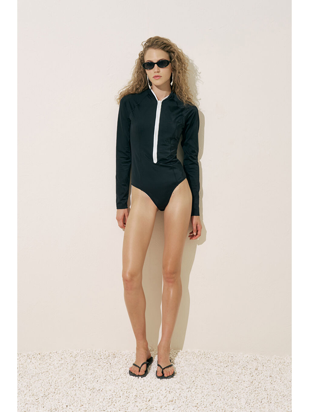 Şerit Detaylı Surf Mayo Siyah-2