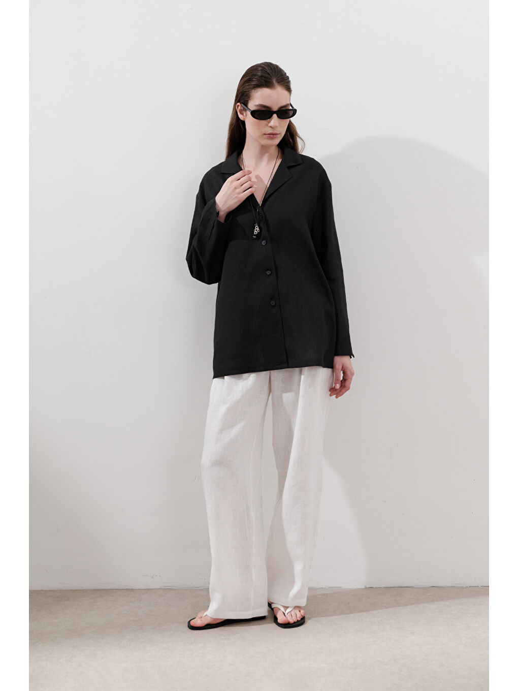 Keten Geniş Kollu Gömlek Siyah-3