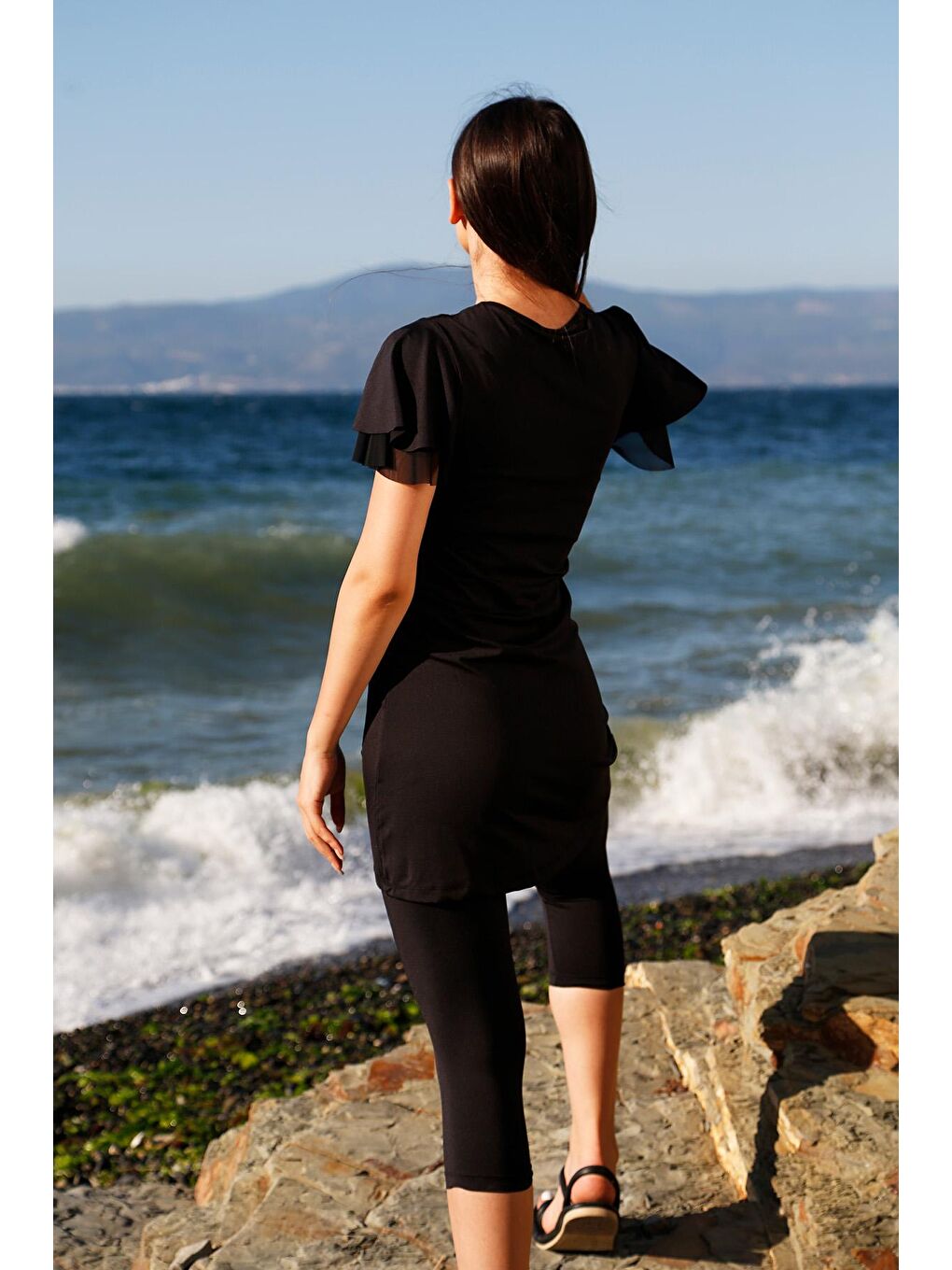 Siyah Kısa Kollu Taytlı Yarı Kapalı Mayo R016 Betül-3