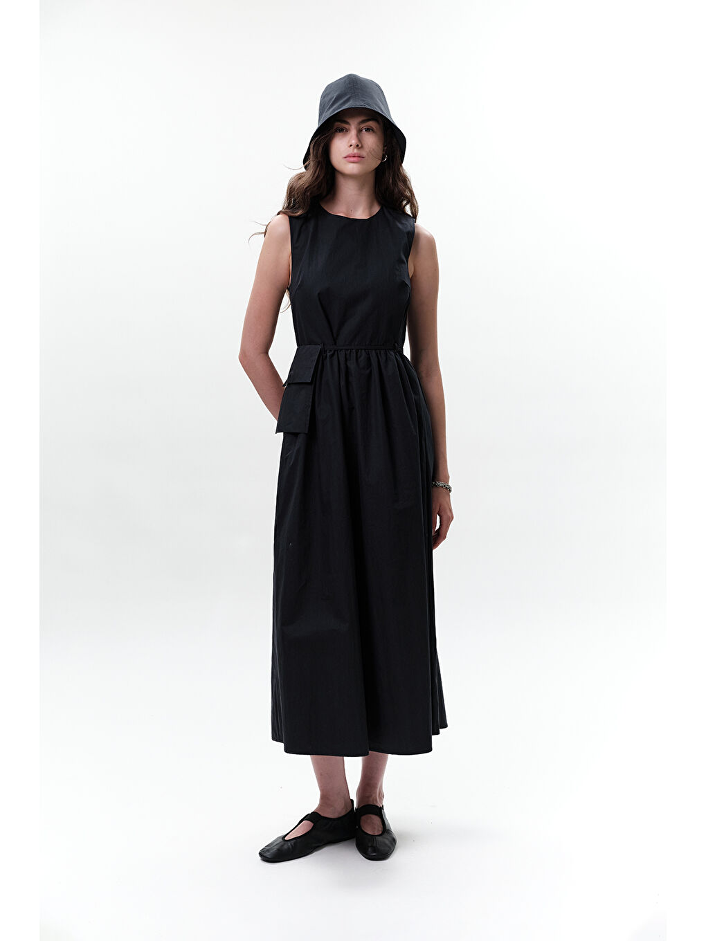 Kemer Detaylı Kolsuz Elbise Lacivert-1