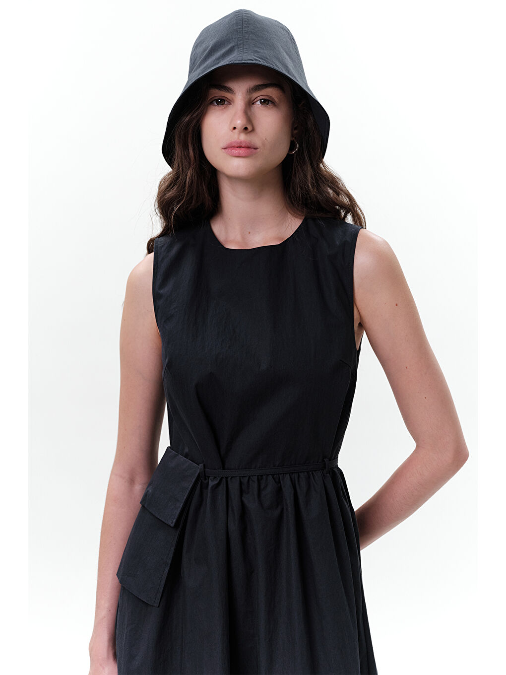 Kemer Detaylı Kolsuz Elbise Lacivert-4