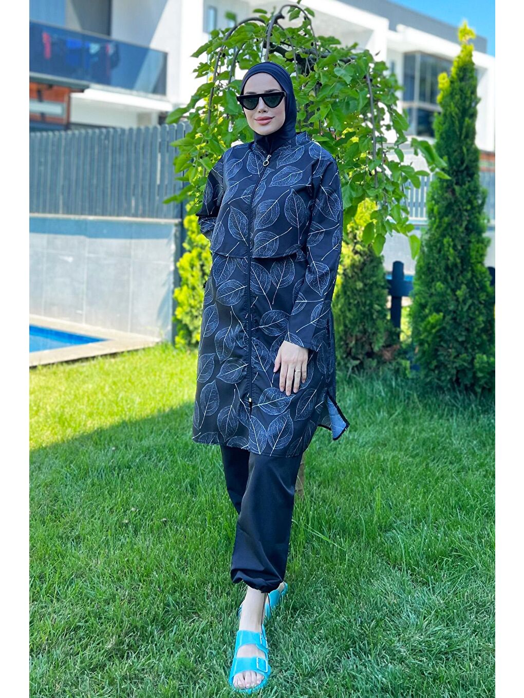 Siyah Önü Kapaklı Paraşüt Tam Kapalı Tesettür Mayo Nur-4