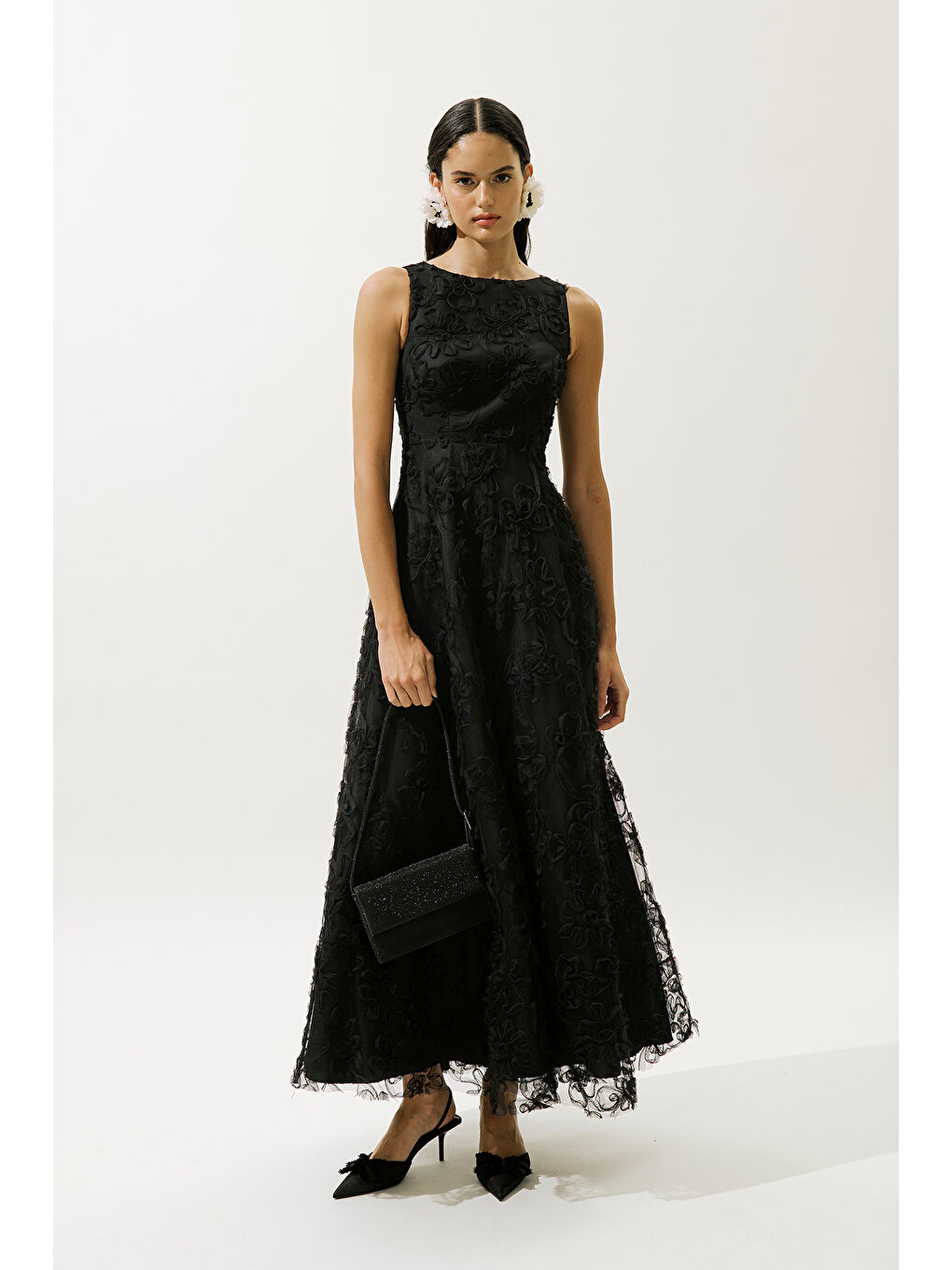 Kabarık Çiçekli Abiye Elbise Siyah-1