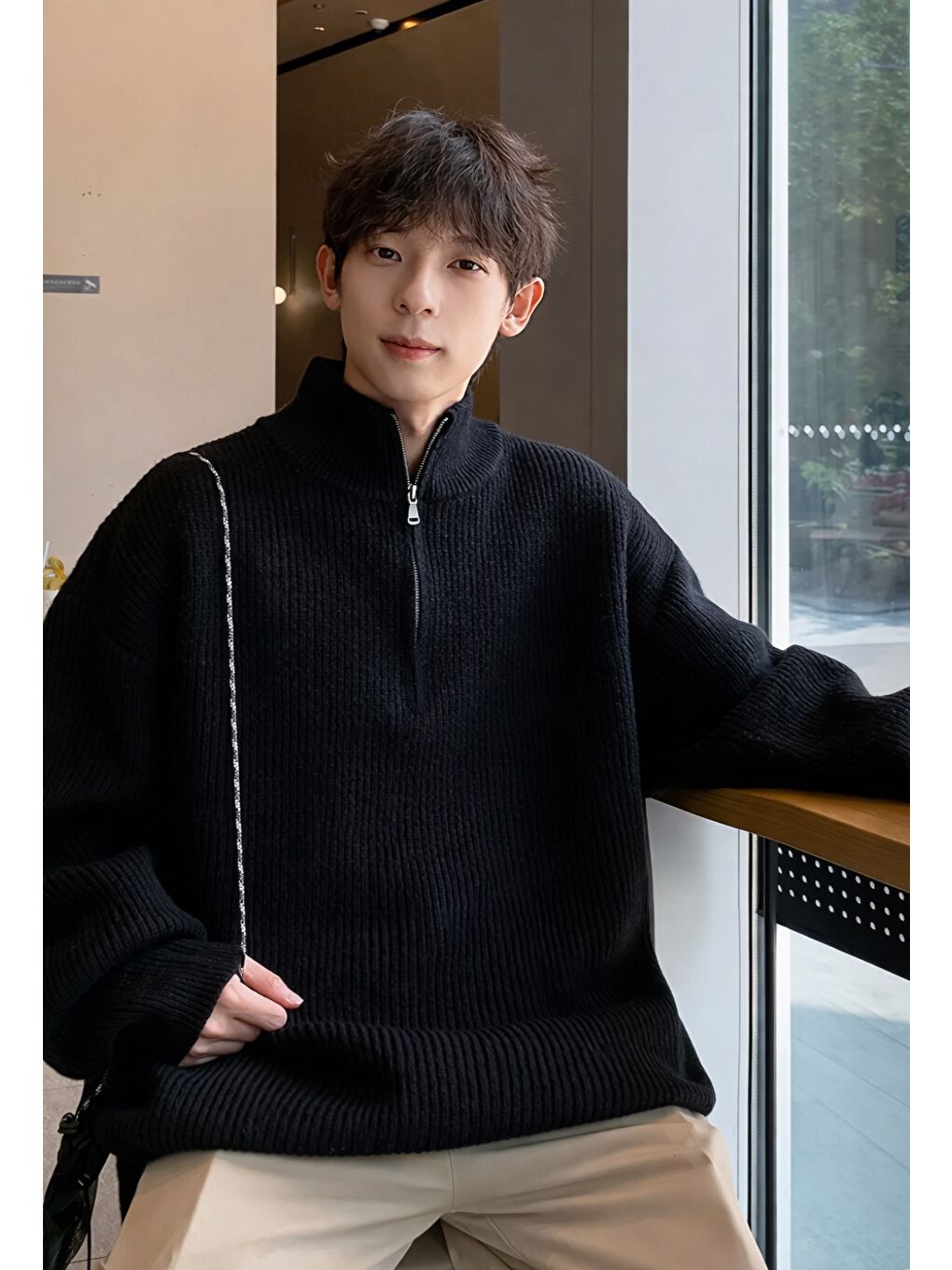 Siyah Erkek Regular Yarım Balıkçı Yaka Fermuarlı Balıkçı Triko Kazak