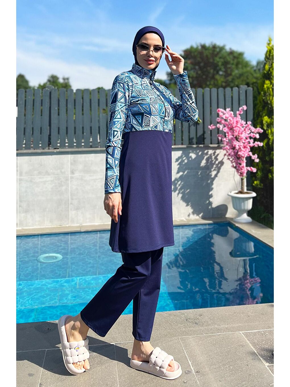 Lacivert Yarım Fermuarlı Elastanlı Tam Kapalı Mayo R4506 Üçgen-3