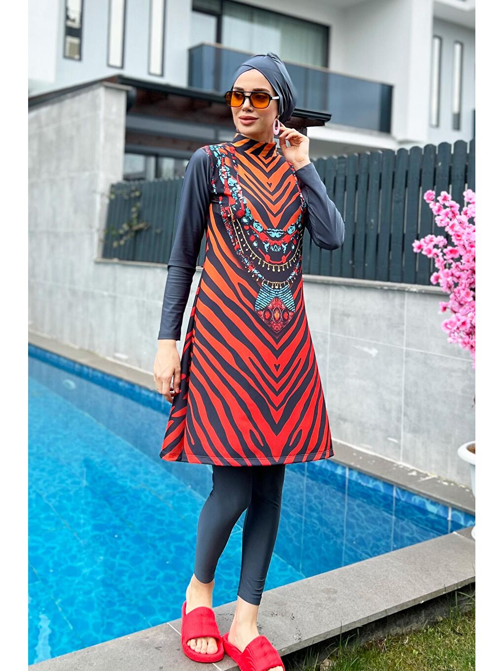 Gri Tasarım Tam Kapalı Tesettür Mayo 900-305 Kenya-5