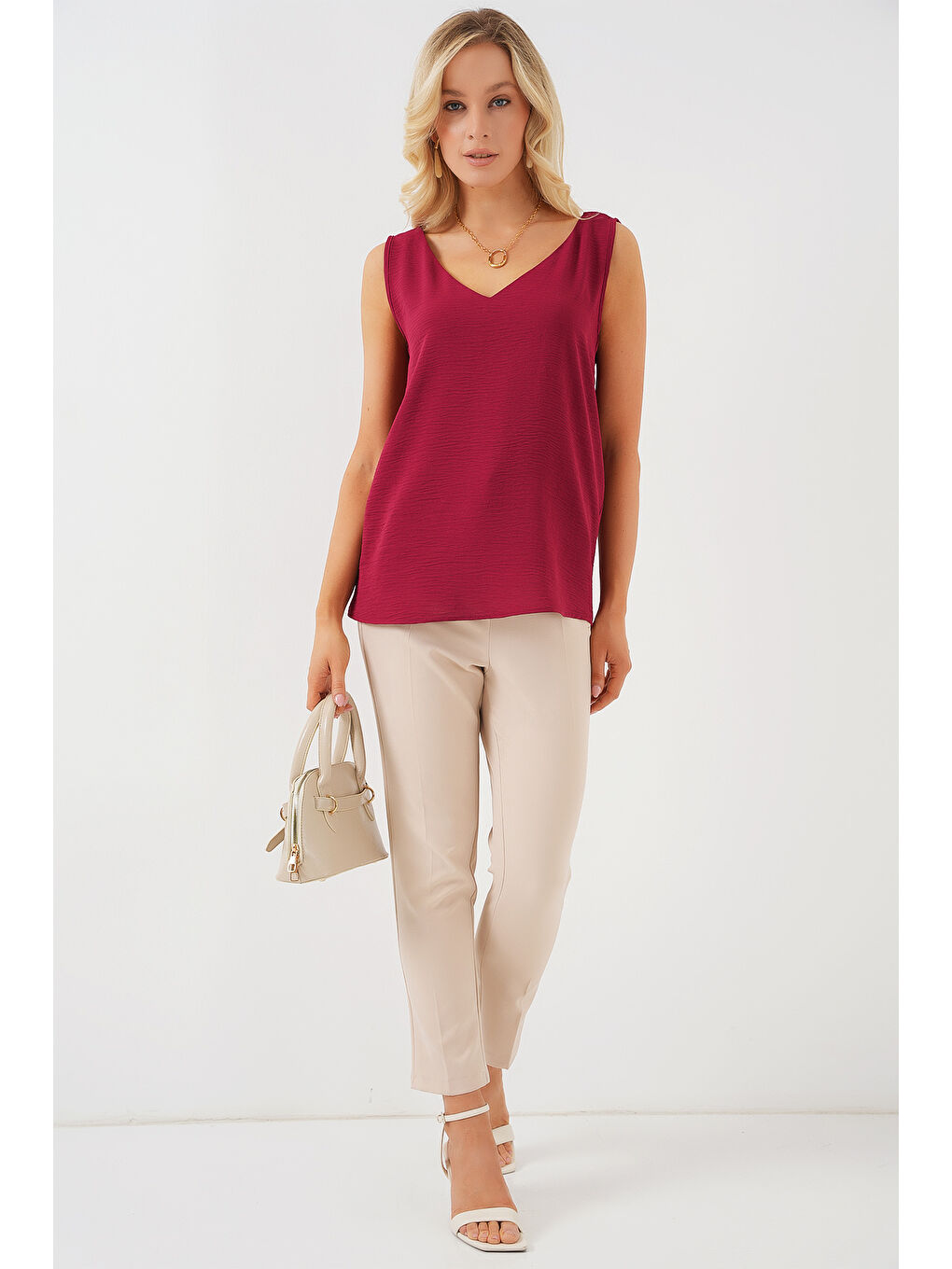 V Yaka Sıfır Kol Bluz 950 - Bordo