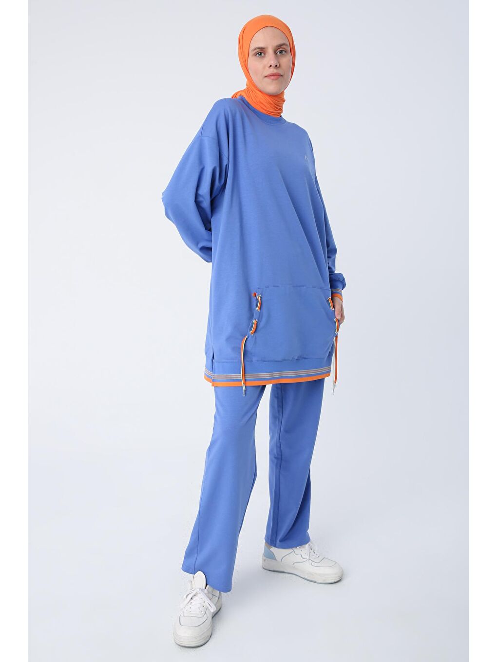 Mavi Parlement Pamuklu Renkli Ribanalı Kordon Detaylı Cepli Pantolonlu Takım