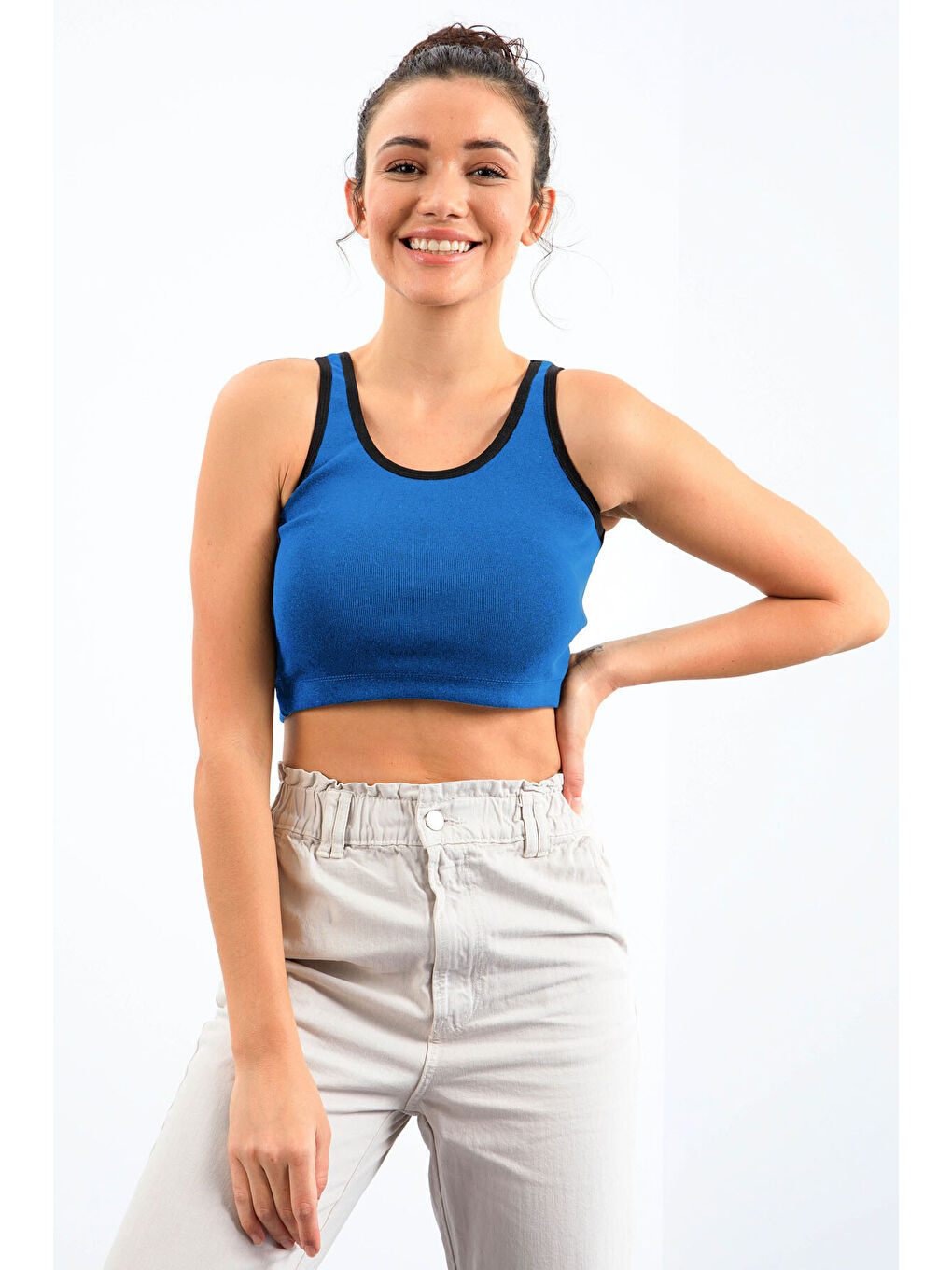 Turkuaz Basic Sıfır Kol Dar Kalıp U Yaka Kadın Crop Top Atlet - 97162-4