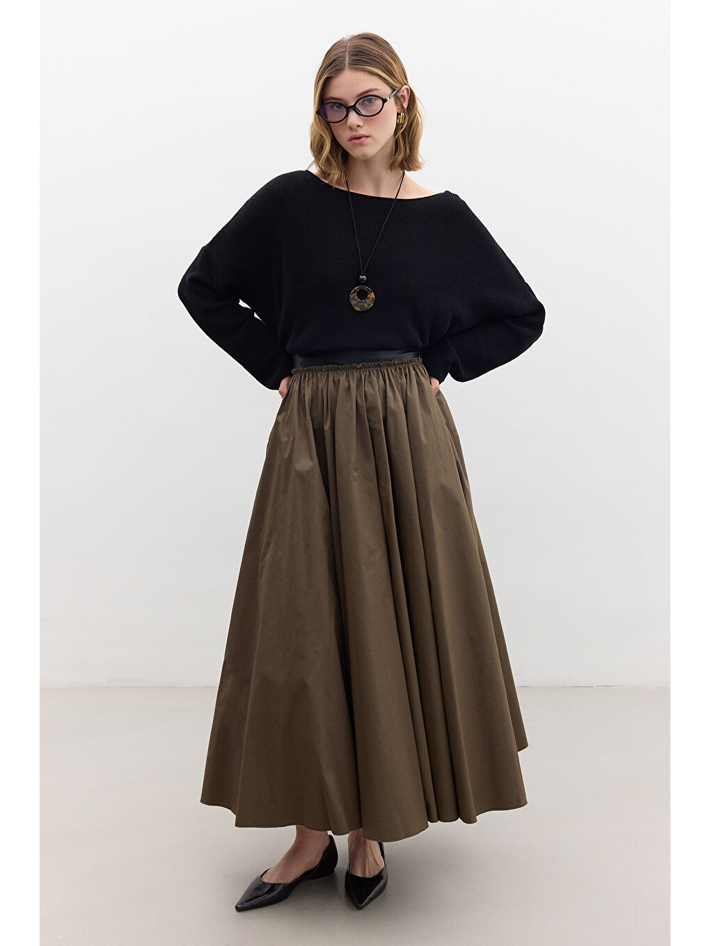 Deri Detaylı Geniş Etek Haki-3