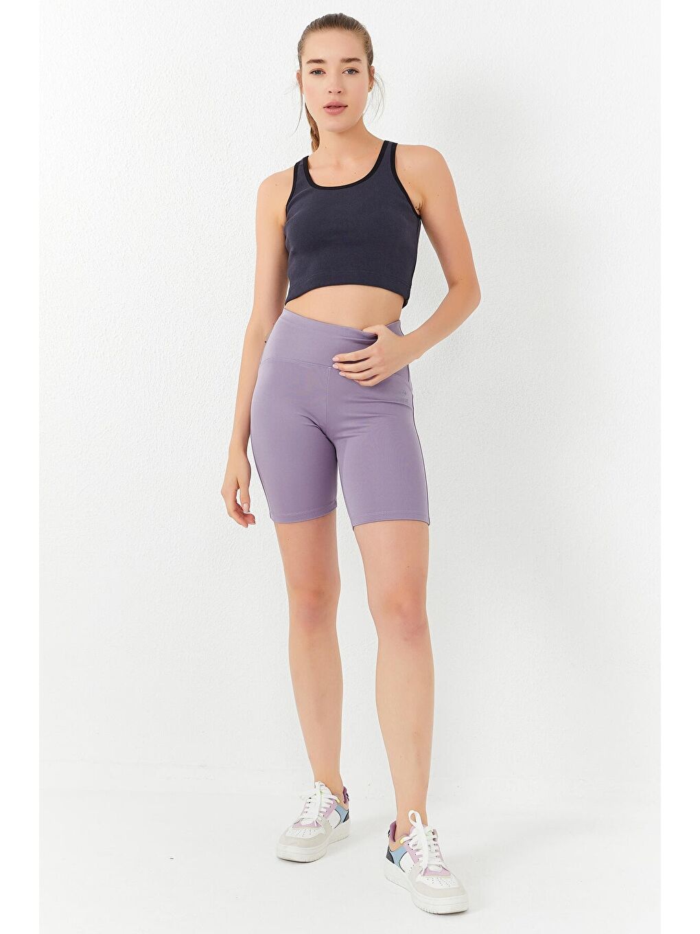 Antrasit Basic Sıfır Kol Dar Kalıp U Yaka Kadın Crop Top Atlet - 97162-2