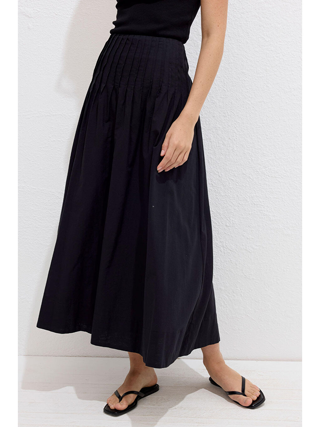 Nervürlü Vual Etek Siyah-5