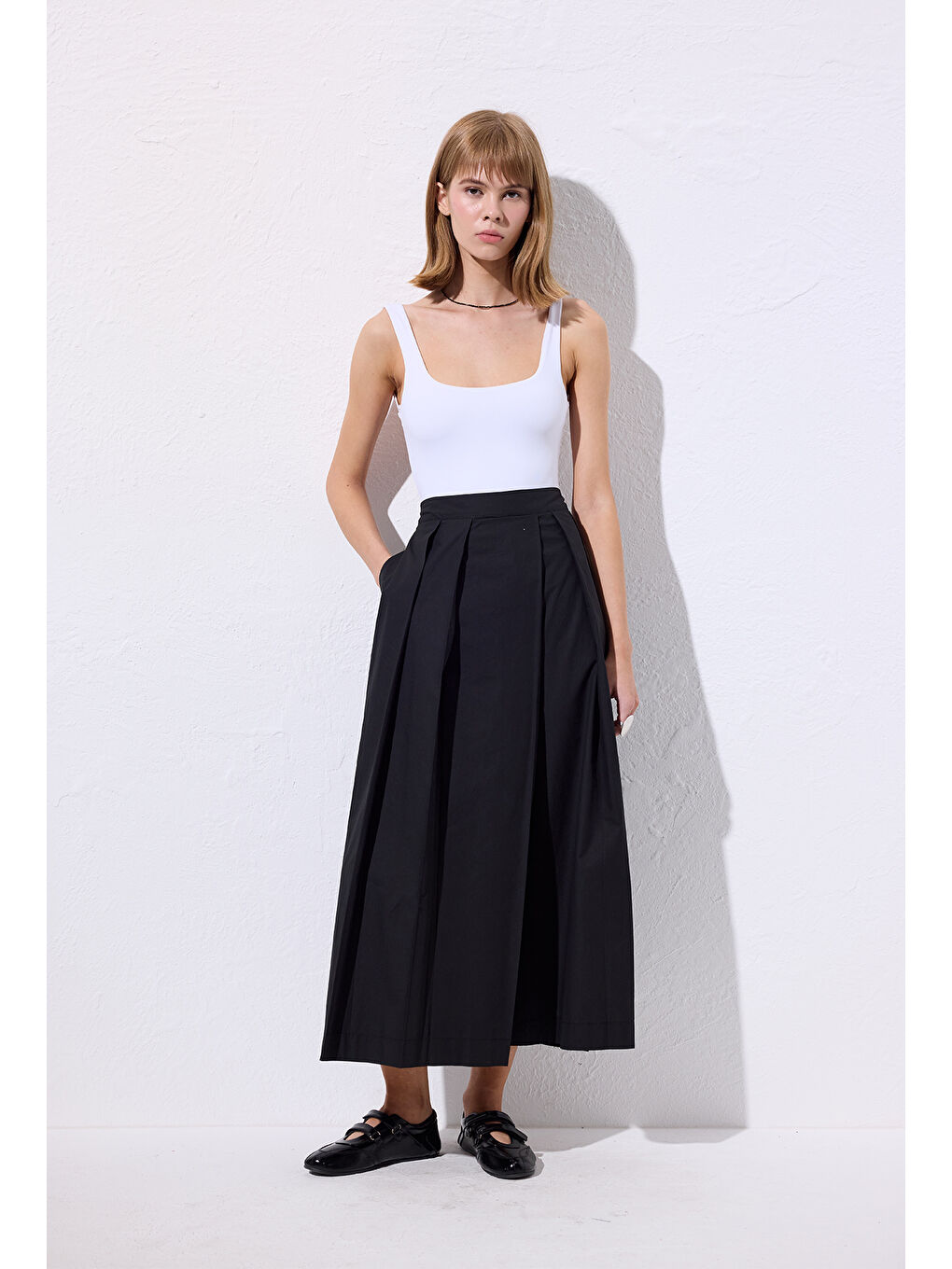 Geniş Pileli Pantolon Siyah-2