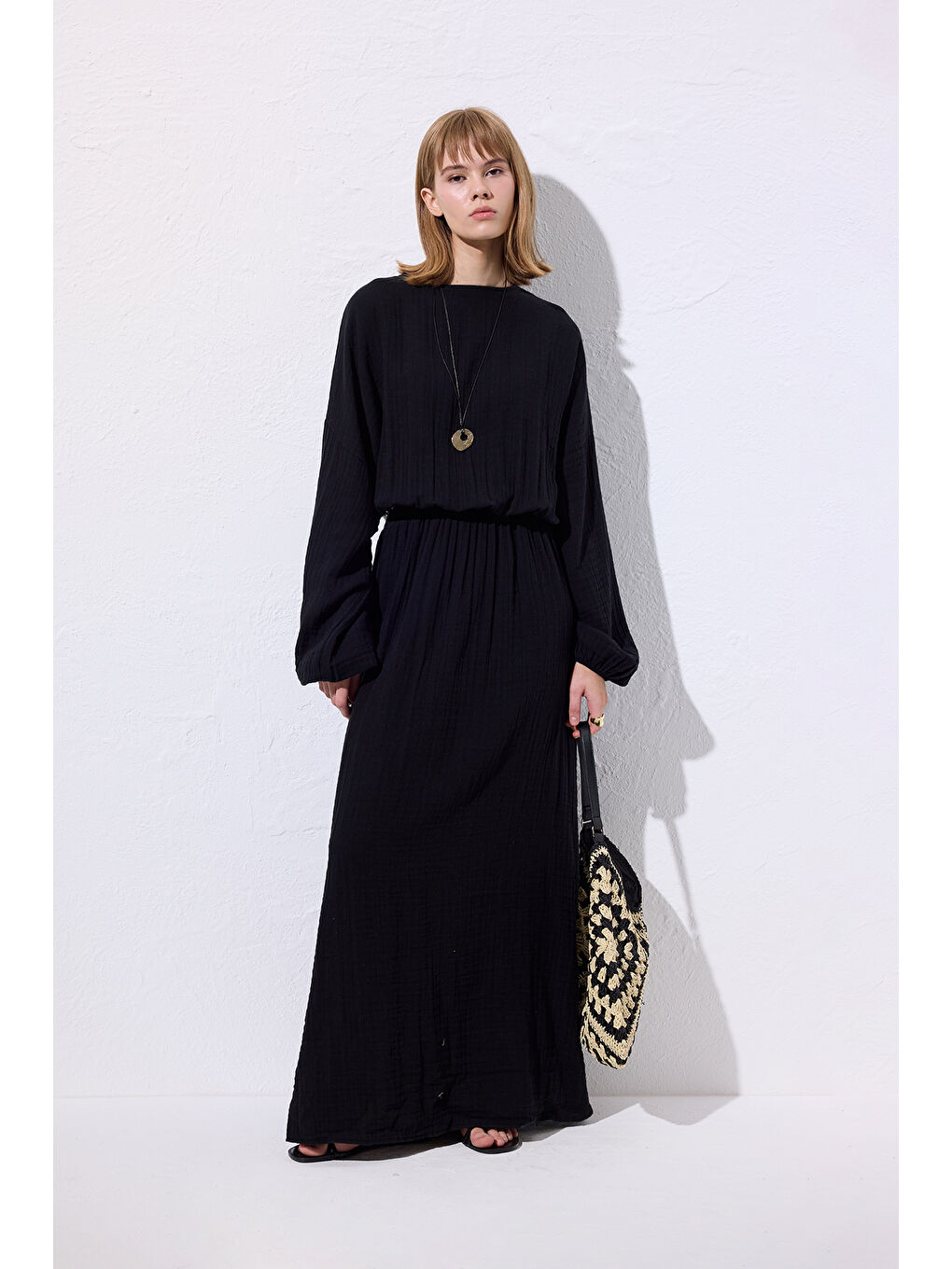 Müslin Beli Büzgülü Elbise Siyah