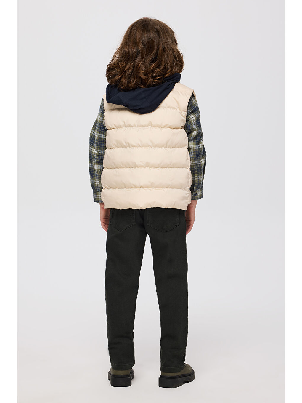 Erkek Çocuk Bej Kapüşonlu Yelek-1