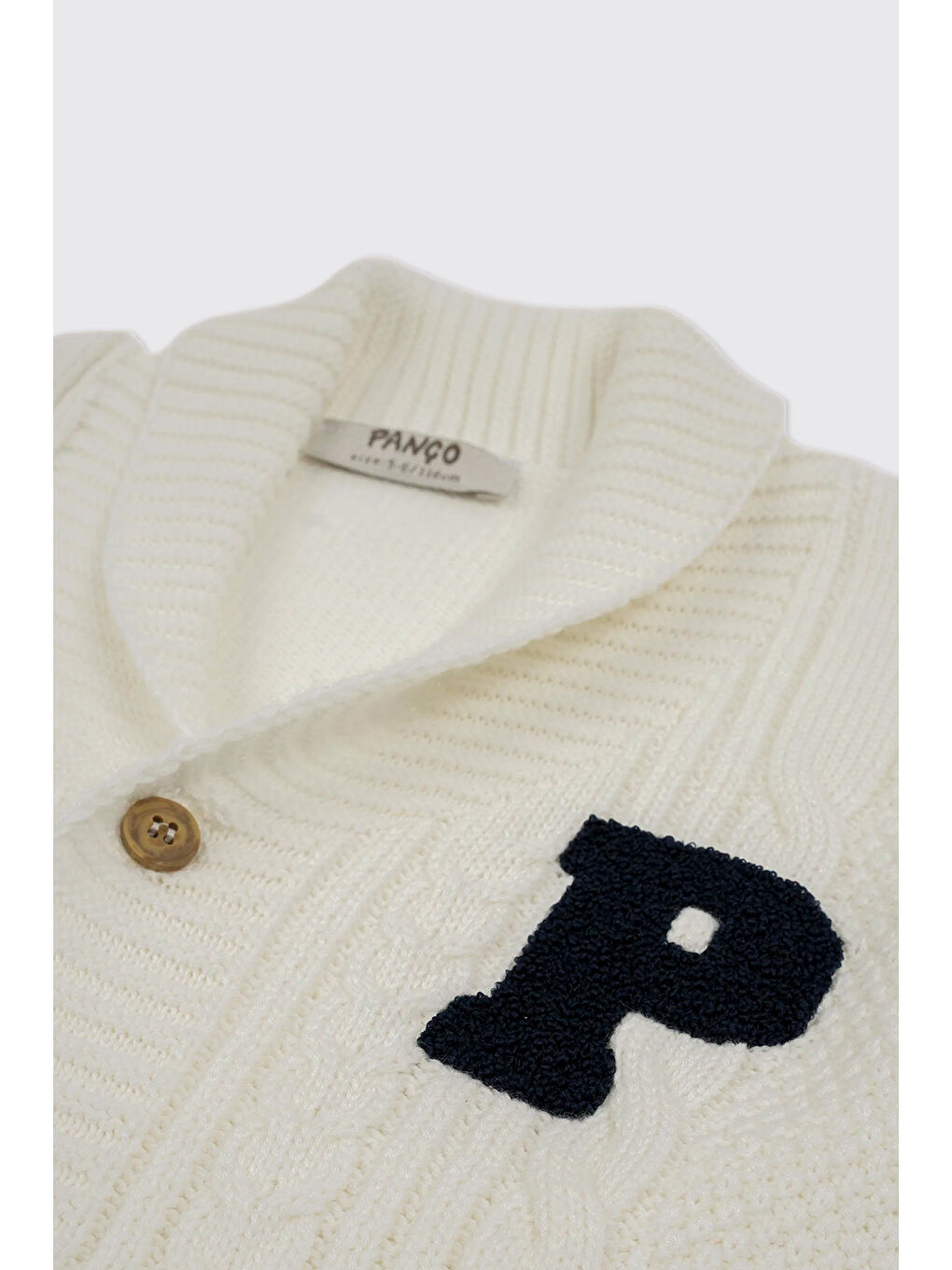 Erkek Çocuk Düğmeli Harf Detaylı Ekru Hırka-4