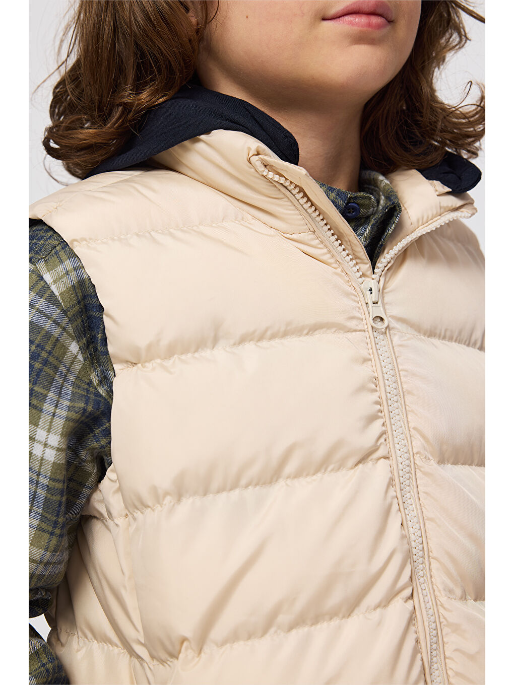 Erkek Çocuk Bej Kapüşonlu Yelek-3