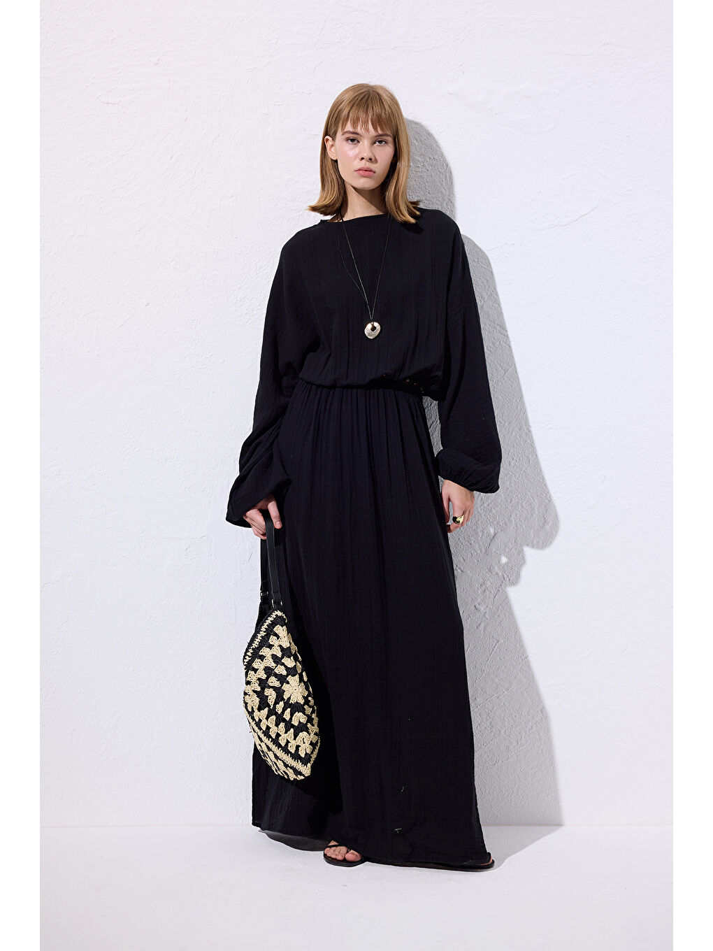 Müslin Beli Büzgülü Elbise Siyah-1